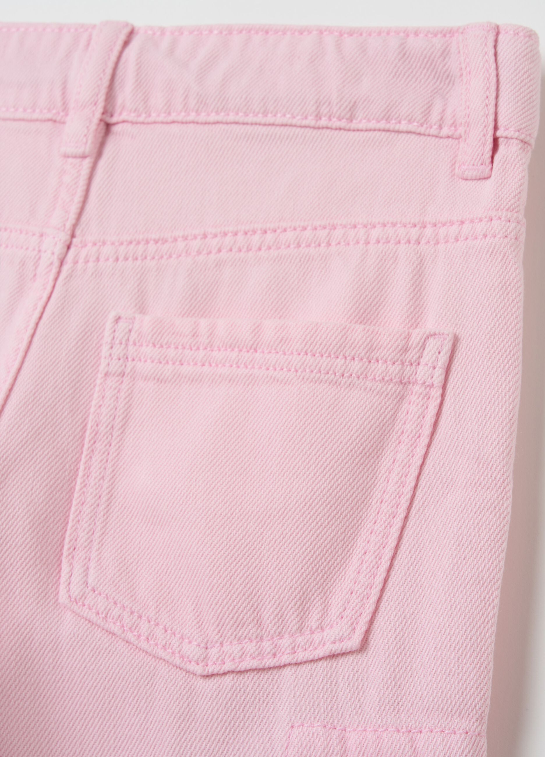 Wide-leg cargo trousers in twill