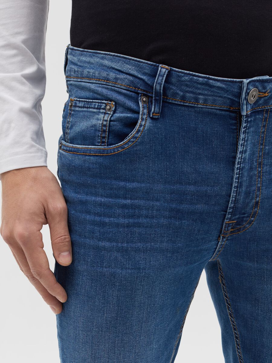 Skinny-fit jeans with acid wash_2
