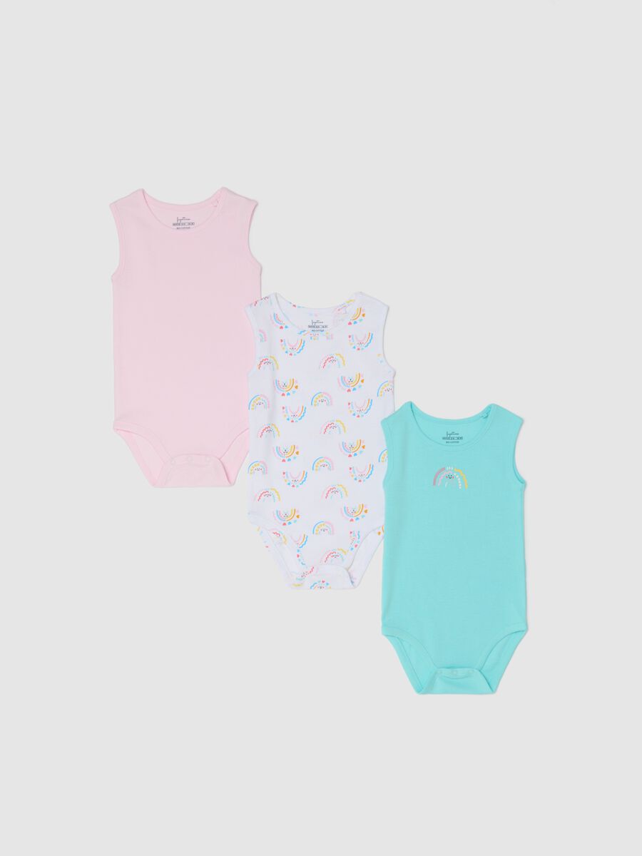 Three-pack pink and green sleeveless bodysuits in organic cotton with print_0
