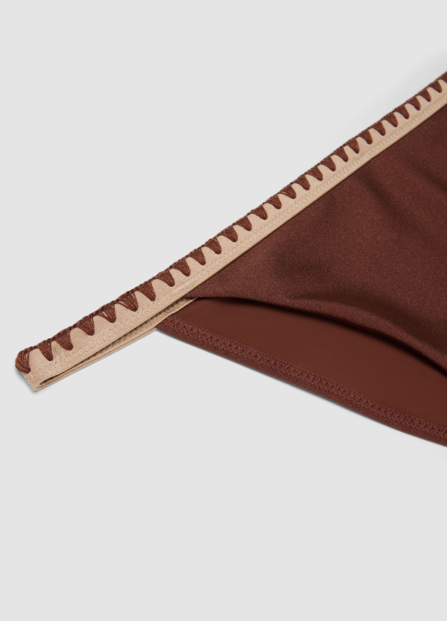Brown stretch bikini bottoms with contrast trim
