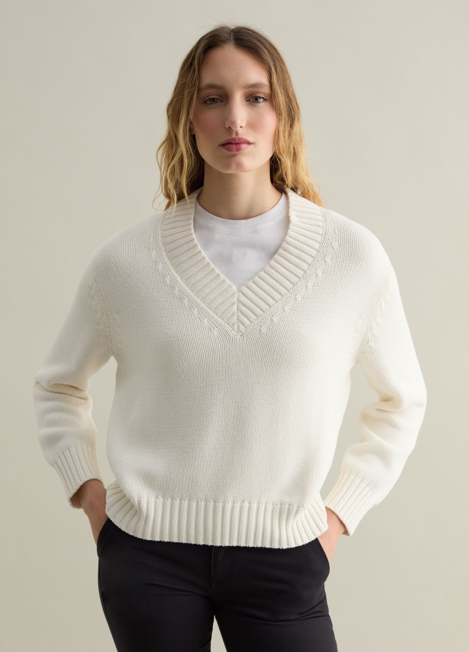 Pullover in cotone con scollo a V