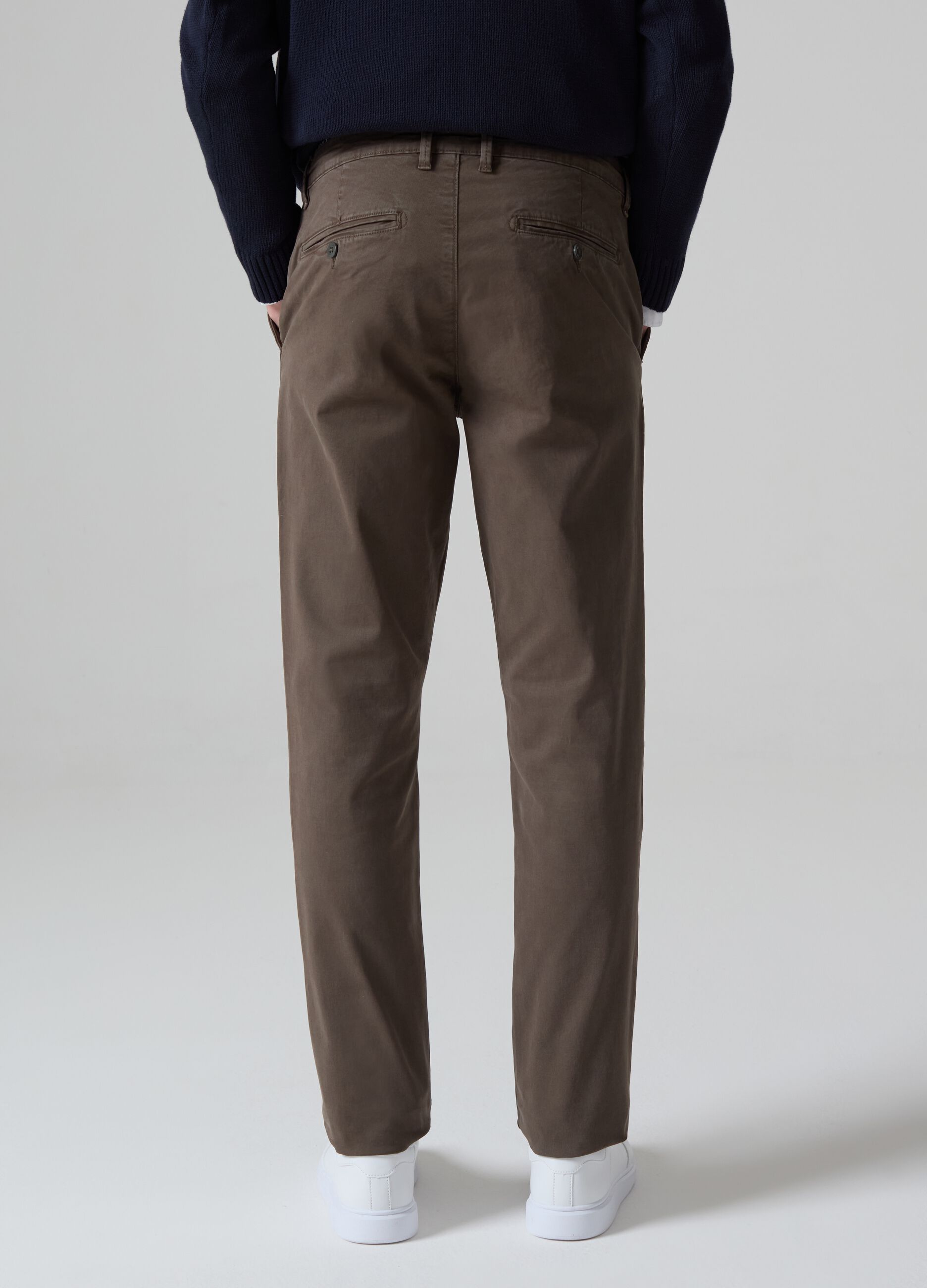 Pantalone chino slim fit in cotone stretch