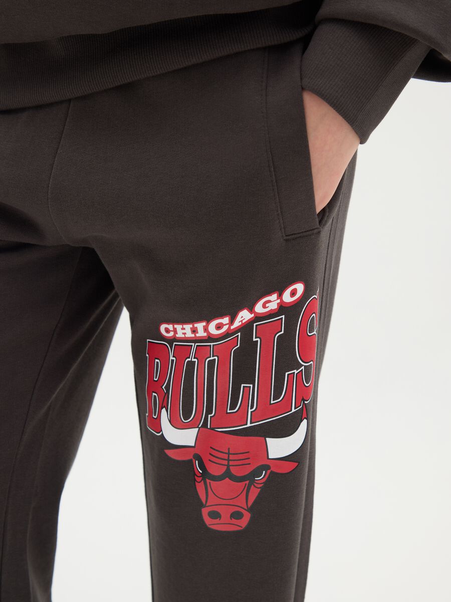 Joggers with drawstring and NBA Chicago Bulls print_2