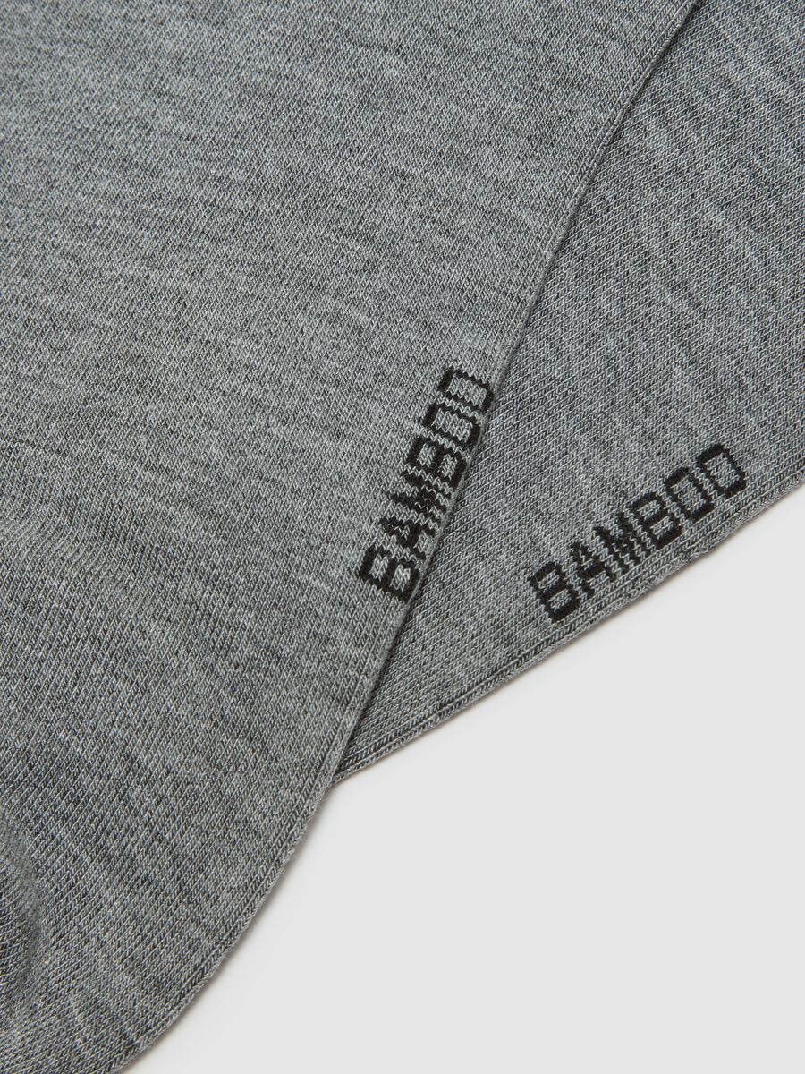 Tripack grey bamboo blend sports socks_2