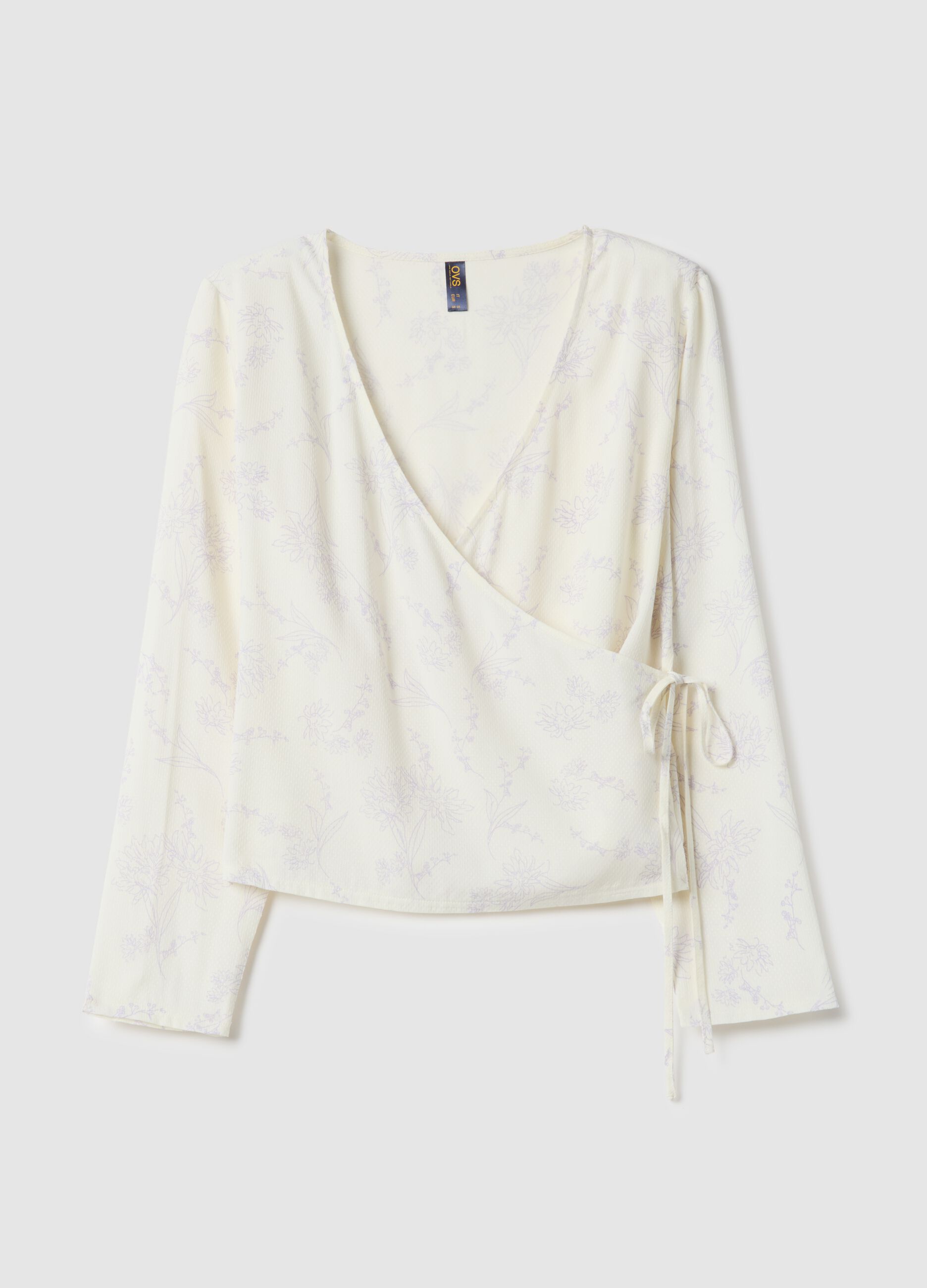 White V-neck pure viscose top regular fit