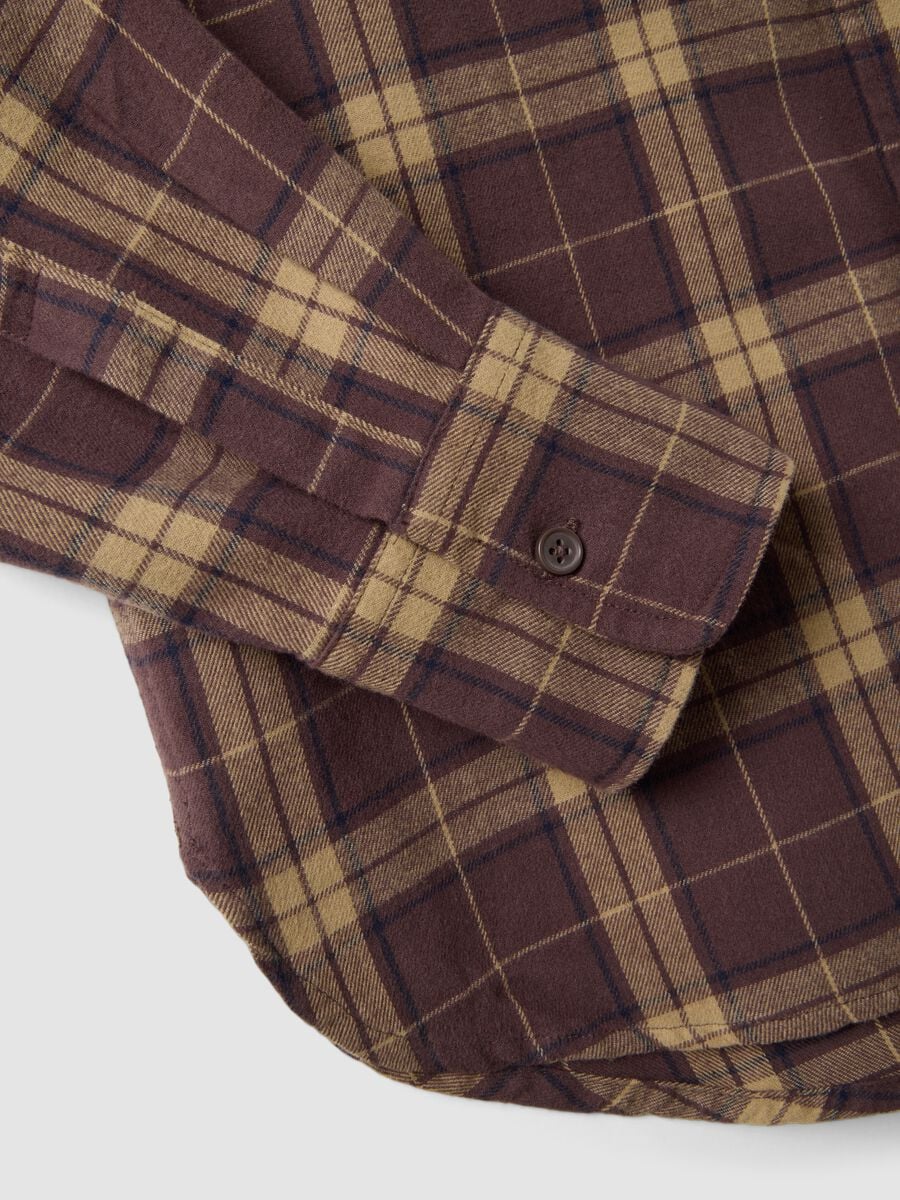 Camicia marrone a quadri in flanella di puro cotone regular fit_1