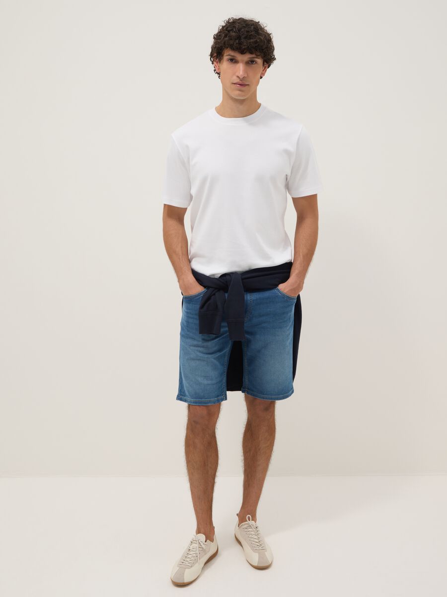 Slim-fit stretch cotton shorts_0