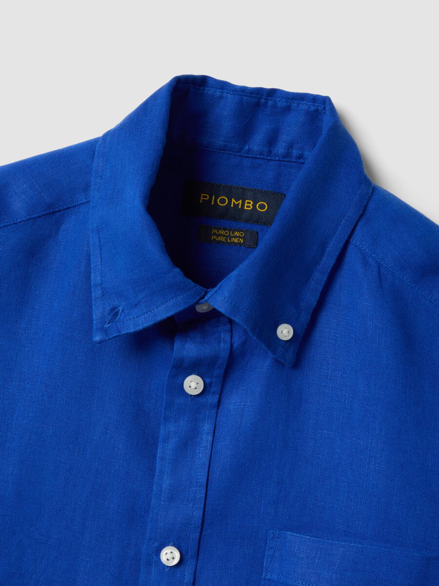Camicia blu in puro lino con collo button down regular fit_1