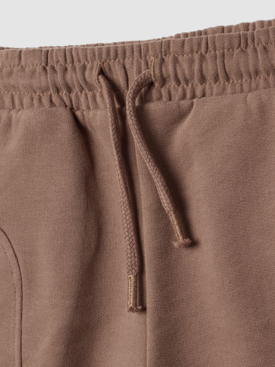 Brown organic cotton trousers with elasticated waist_2