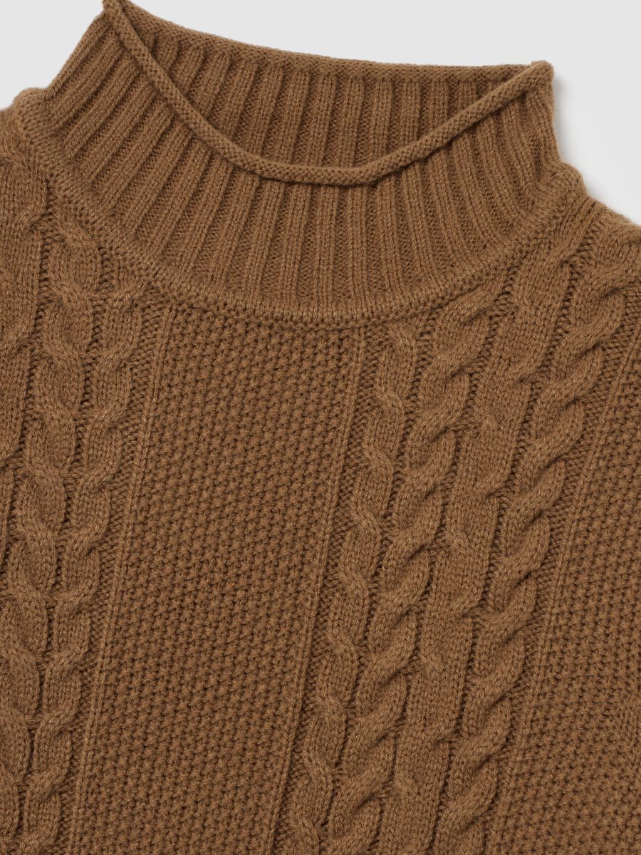 Brown Regular Fit Knitted Jumper_5