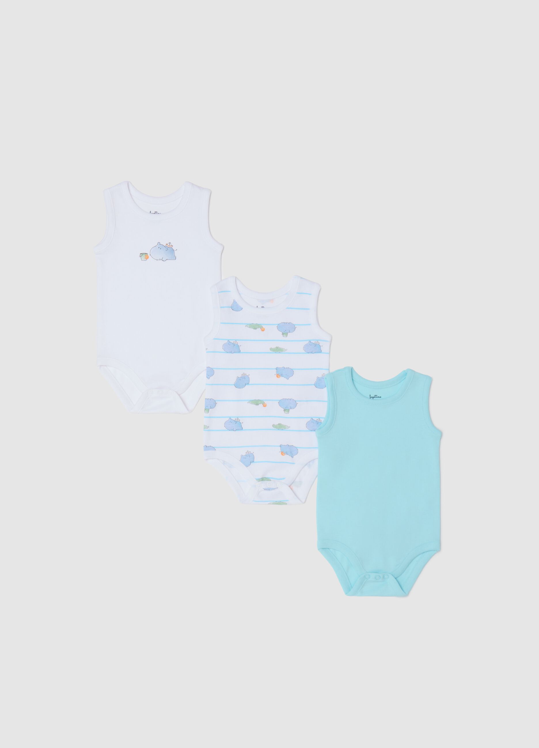 Three-pack white and light blue bodysuits in organic cotton with print