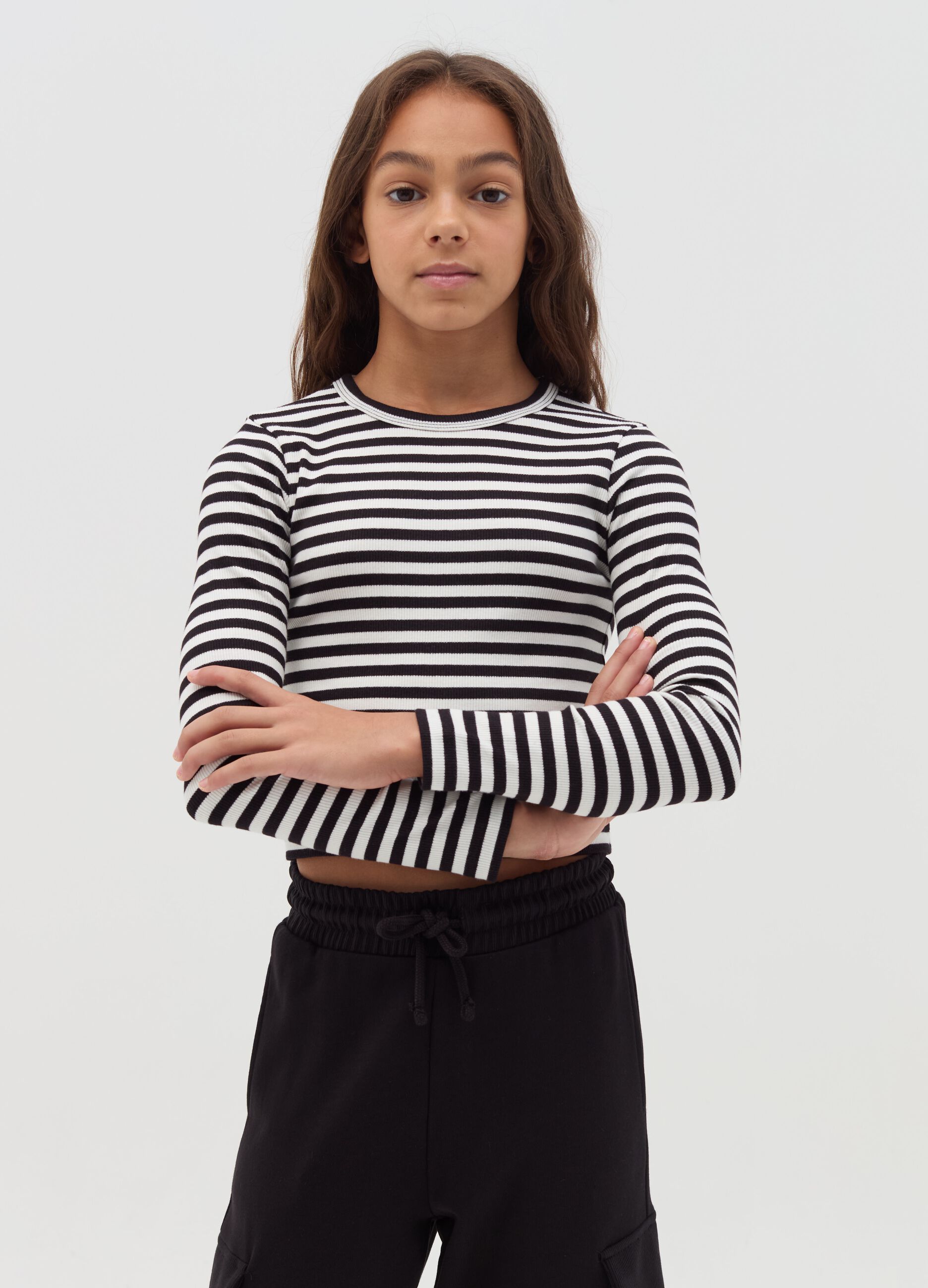 Long-sleeved T-shirt with striped pattern