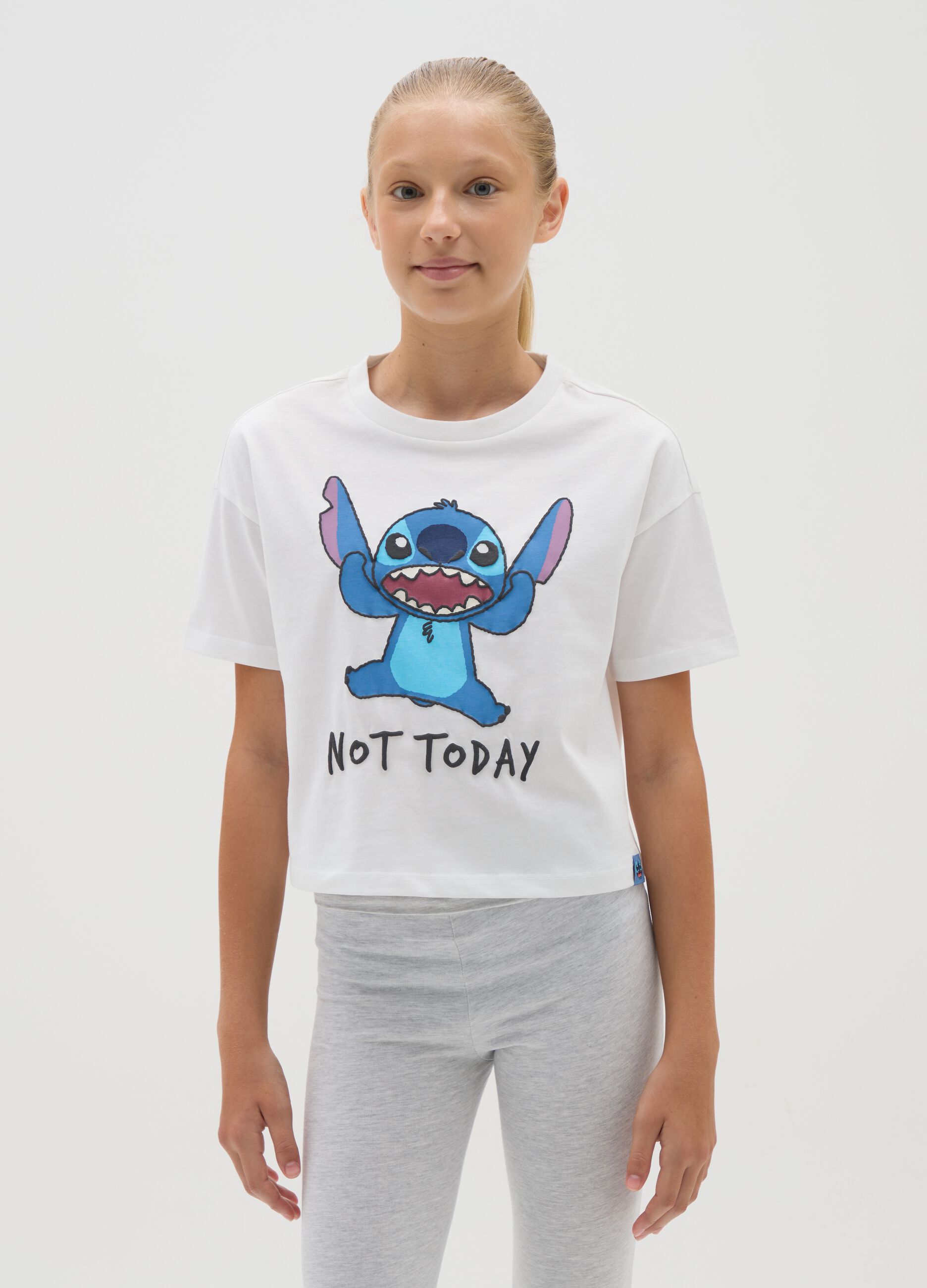 Girls' pure cotton white T-shirt regular fit with print