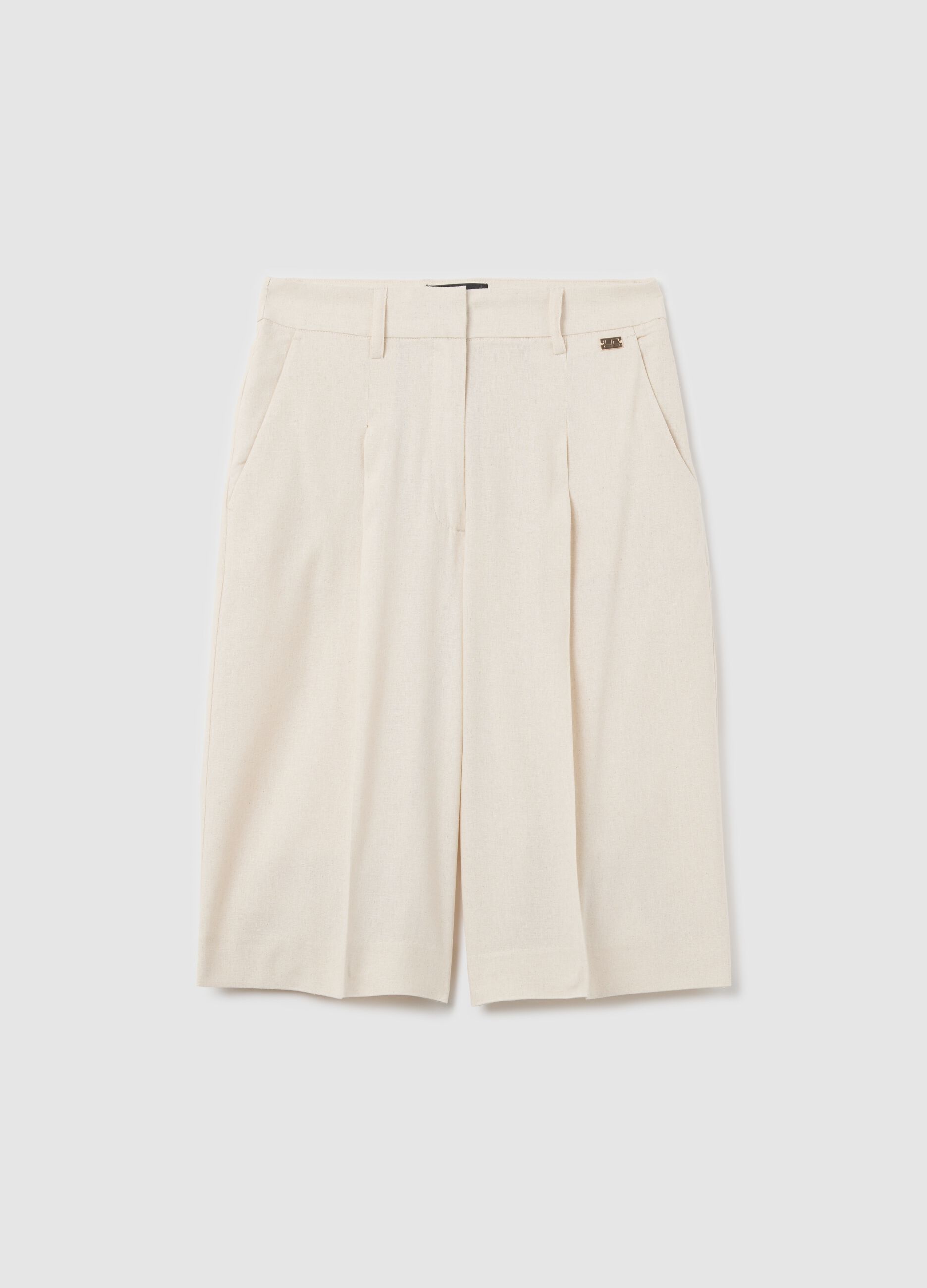 Ivory chino Bermuda shorts with darts