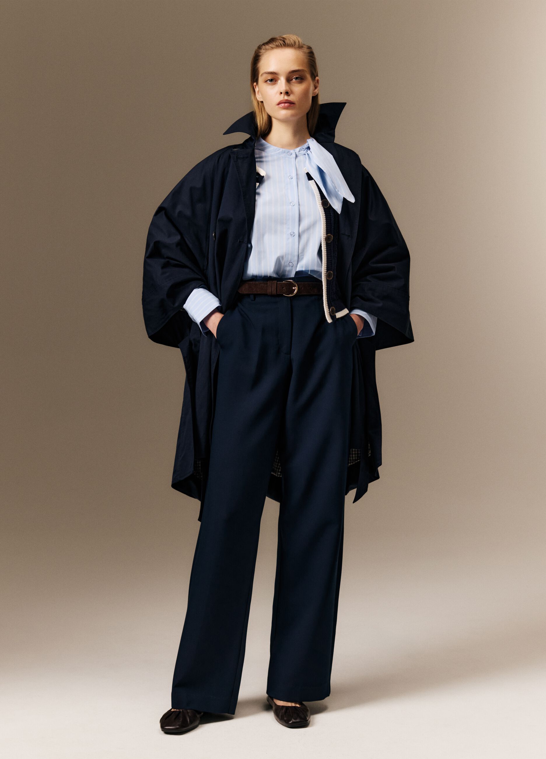 Elegant Blue Straight Trousers