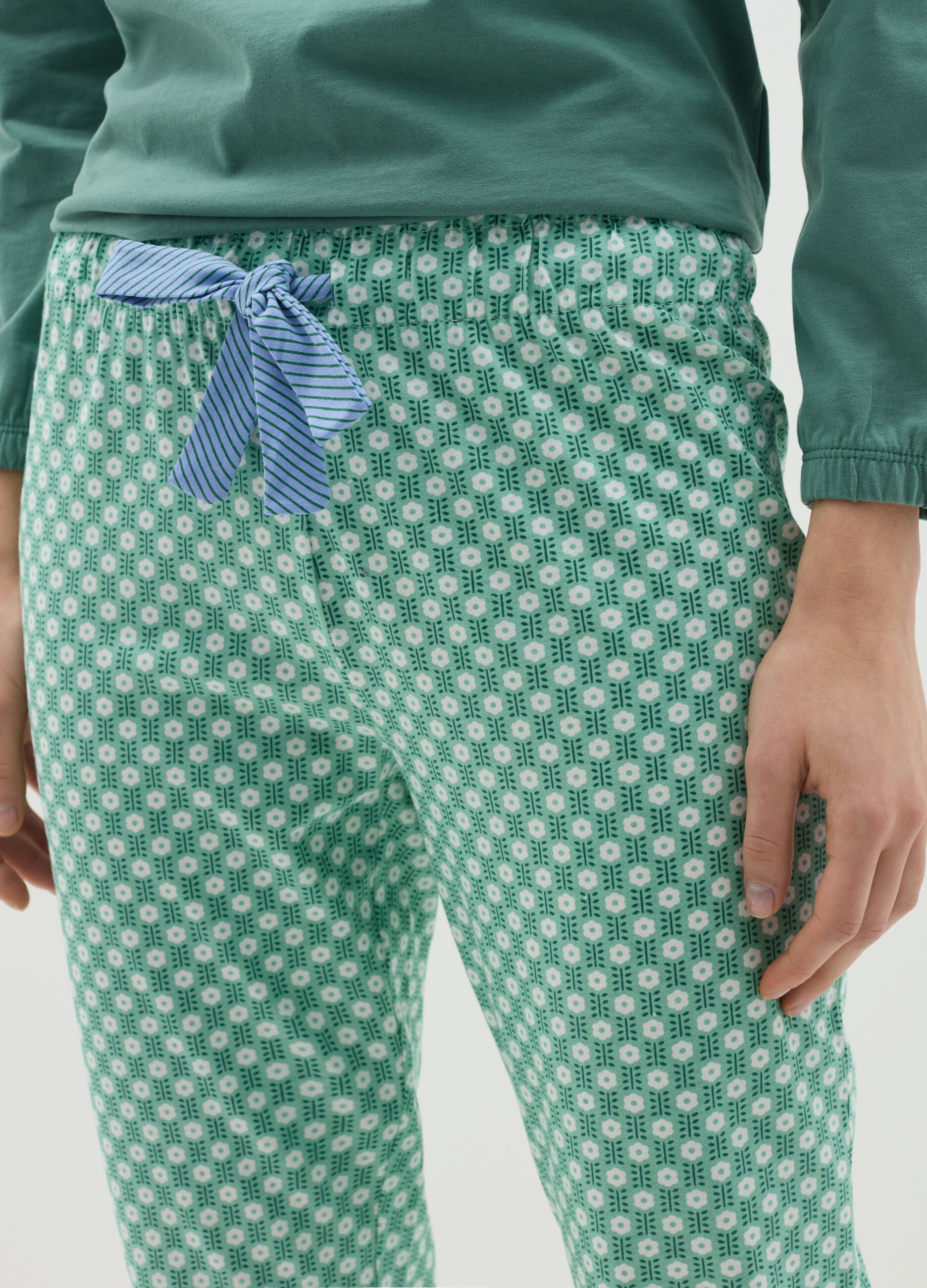 Pantalone pigiama a fiorellini