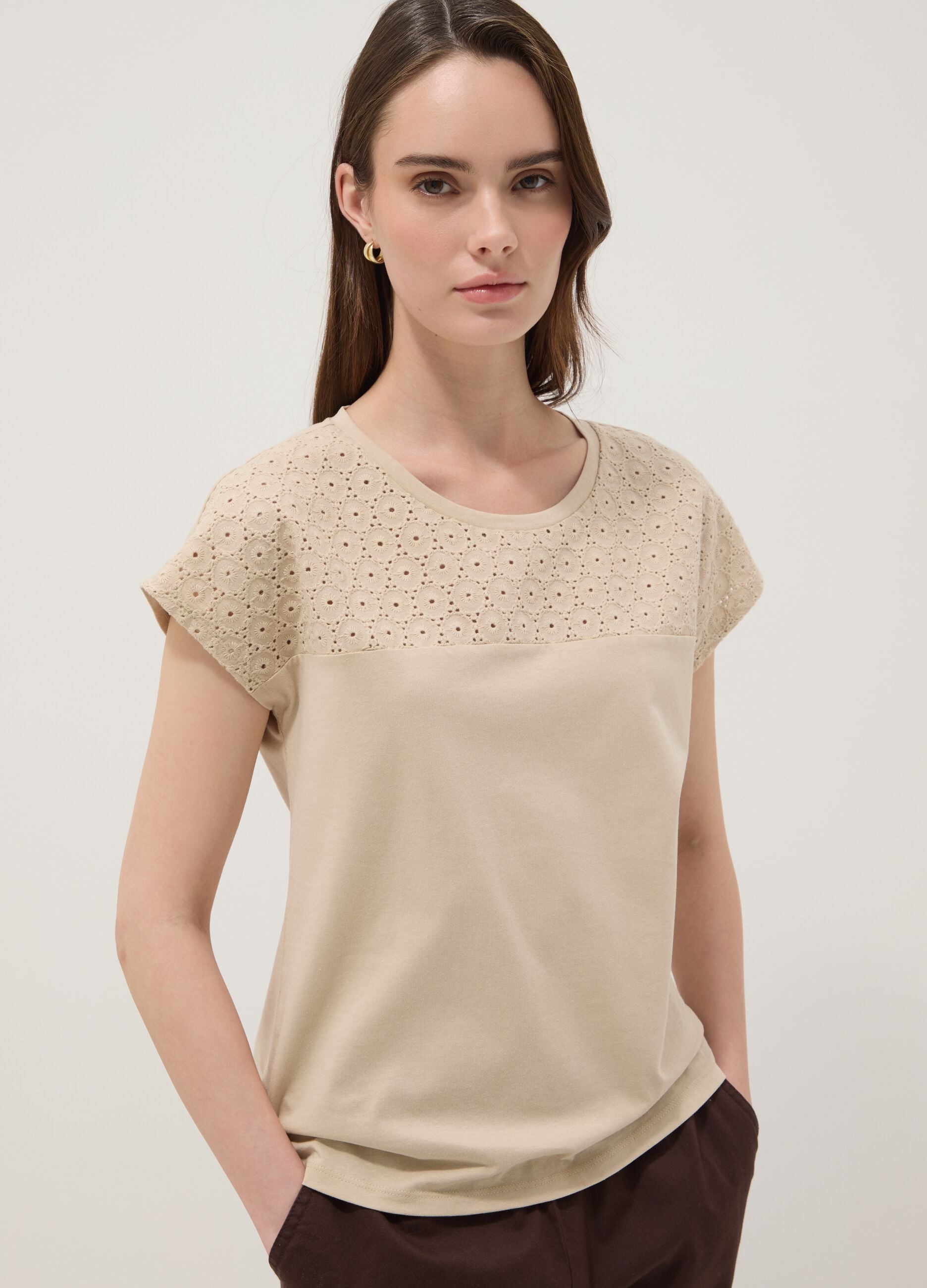 Beige pure cotton T-shirt with broderie anglaise