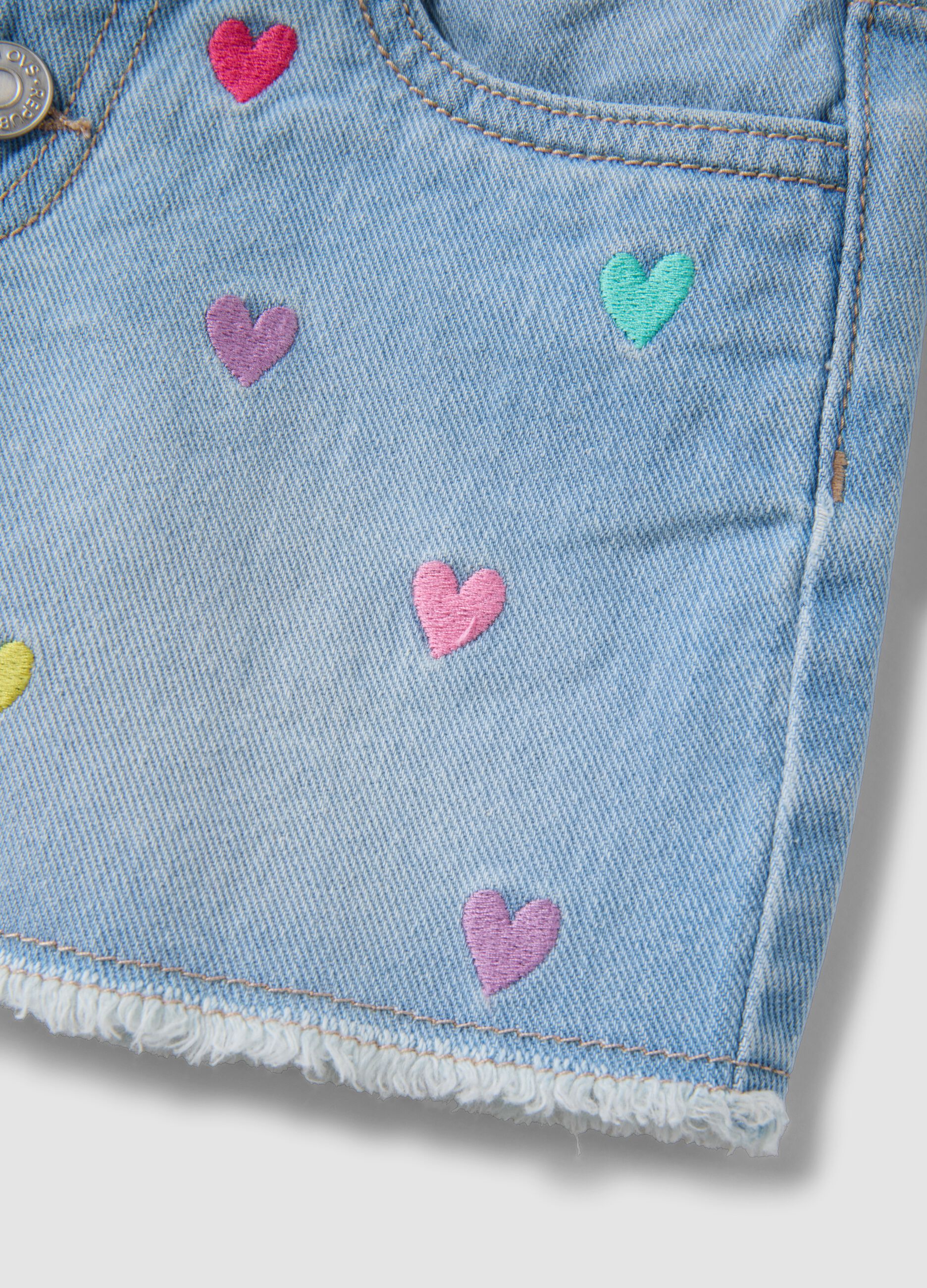 Light blue pure cotton denim shorts with embroidered hearts for girls