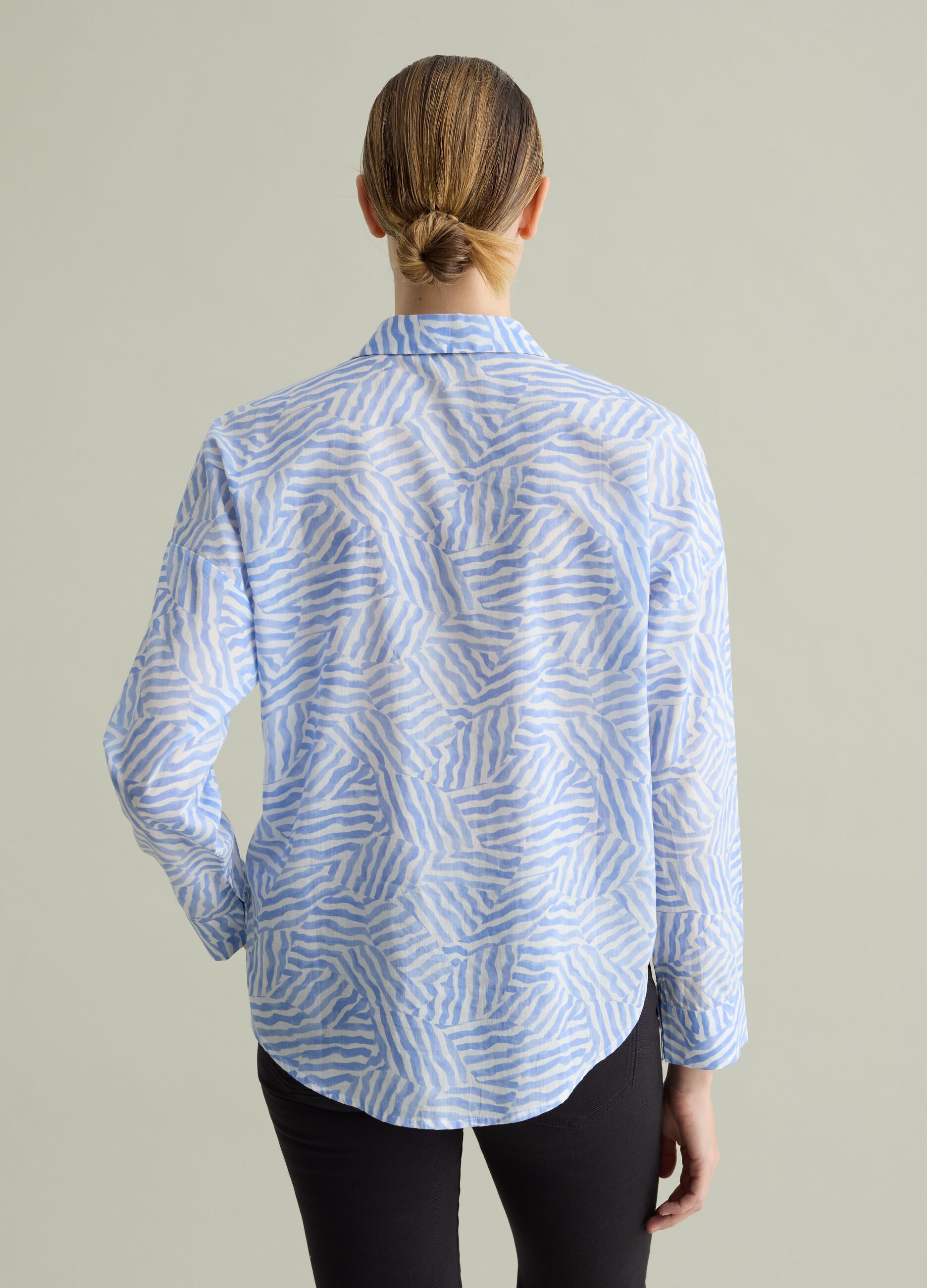 Camicia in cotone con stampa fantasia