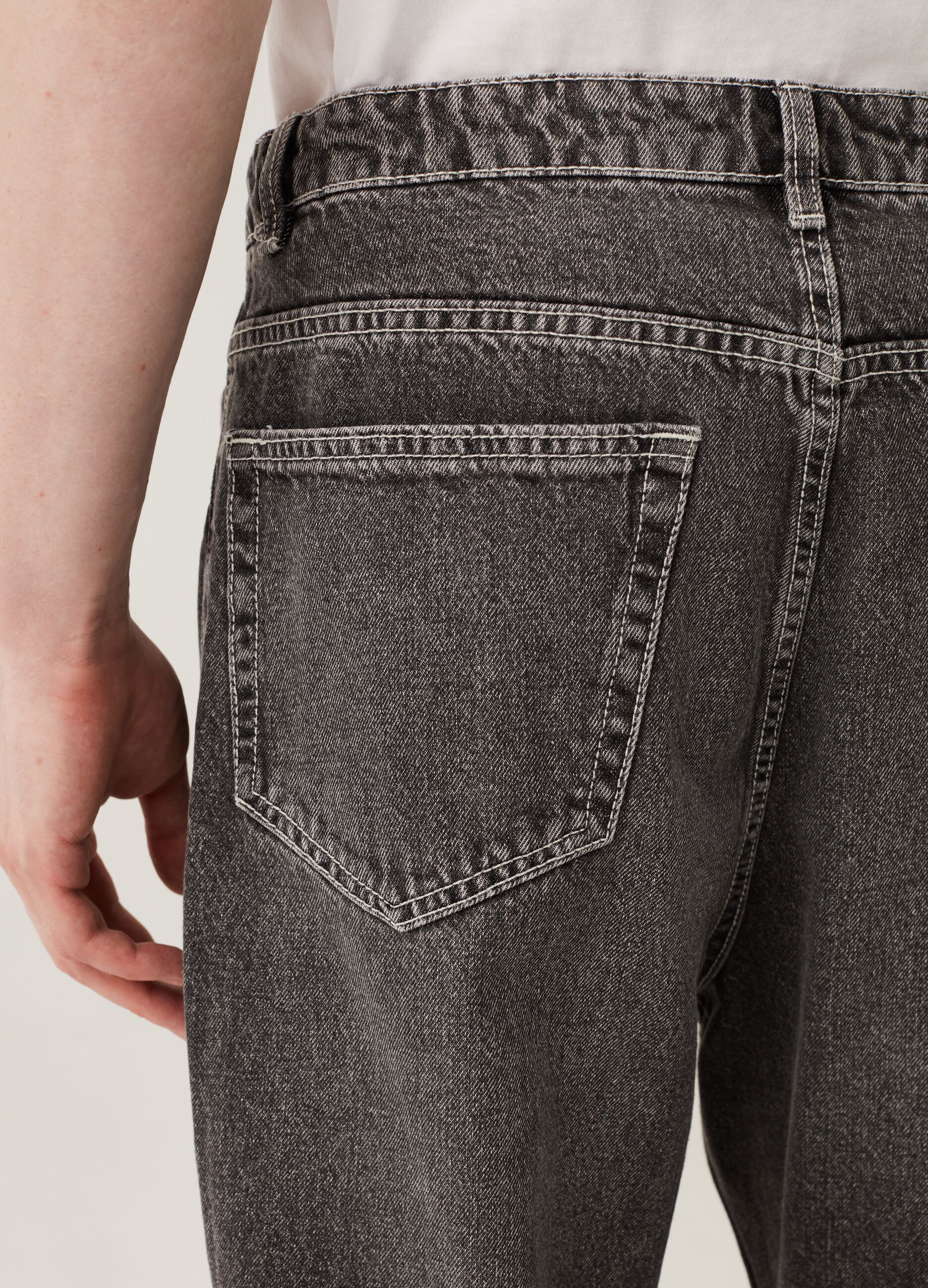 Jeans carrot fit acid wash_3