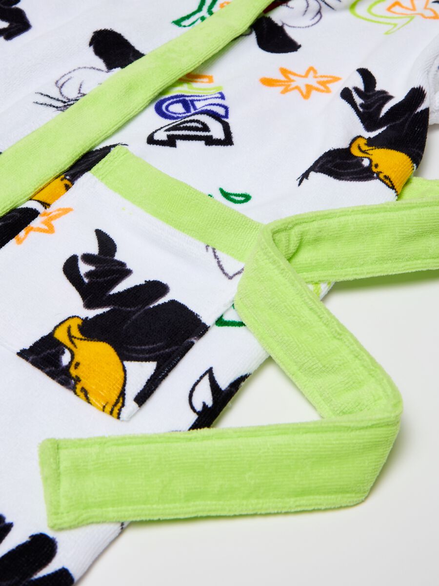 Bathrobe with Sylvester Cat and Daffy Duck_2
