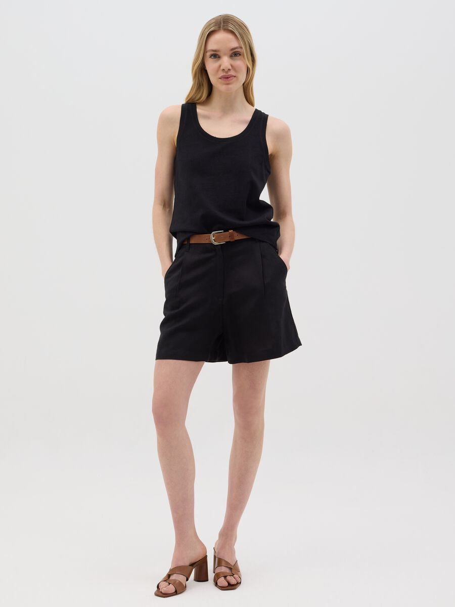 Women's black regular-fit shorts in linen and viscose blend_0