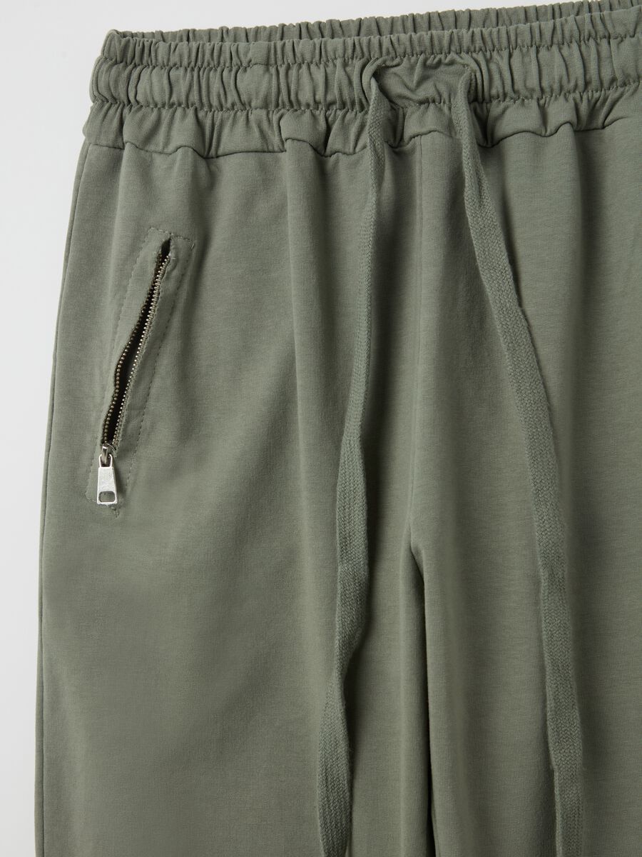 Jogger trousers with zip pockets_5