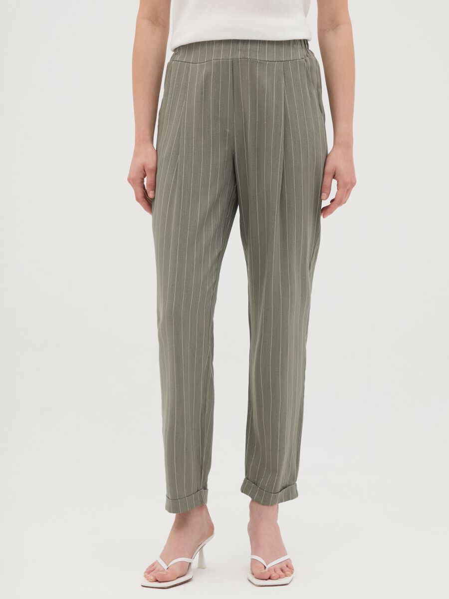 Women's Green Linen Blend Regular Fit Trousers_1