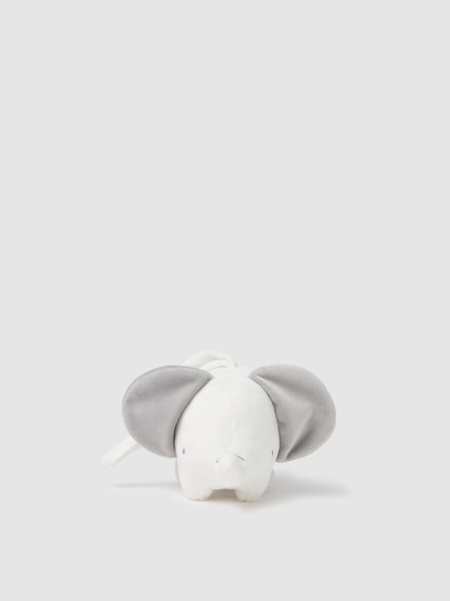 Musical elephant_0