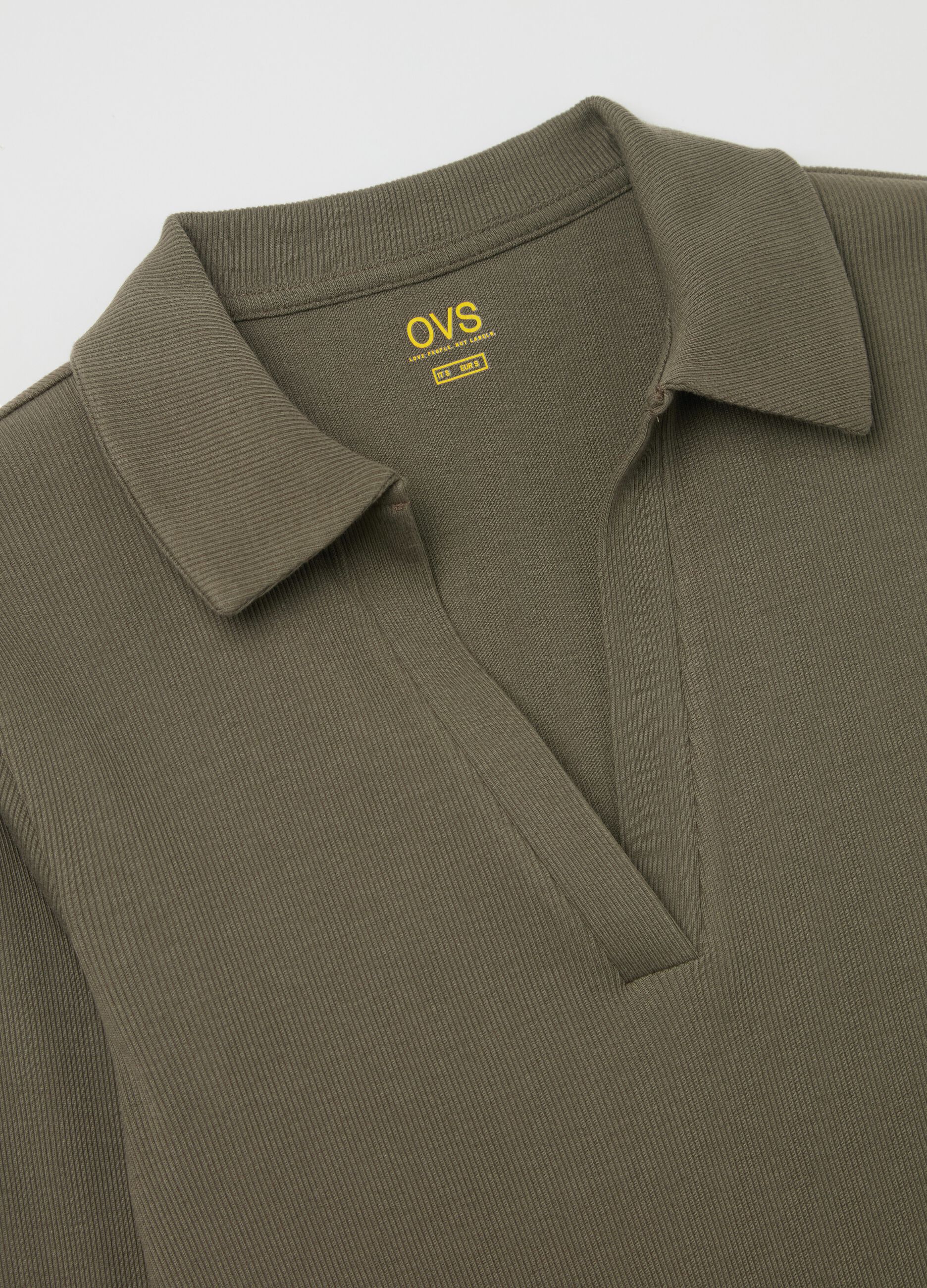 Ribbed T-shirt with polo shirt neck