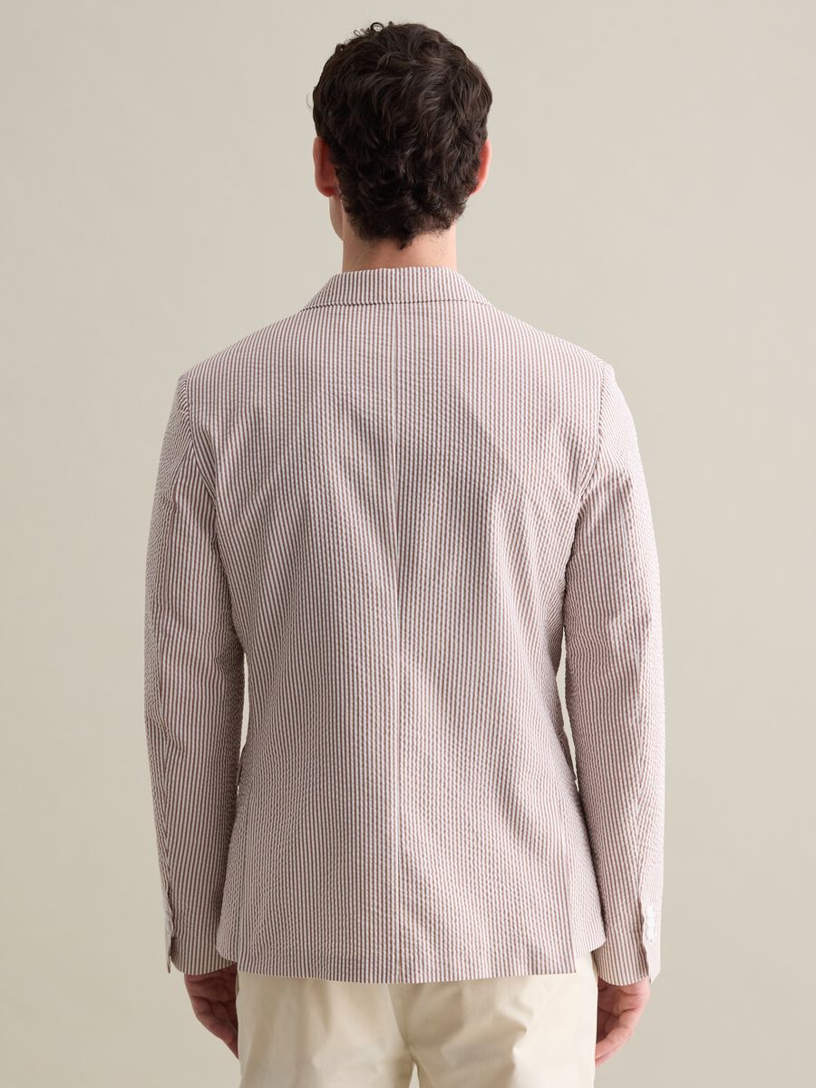 White and brown slim-fit blazer in striped seersucker_3