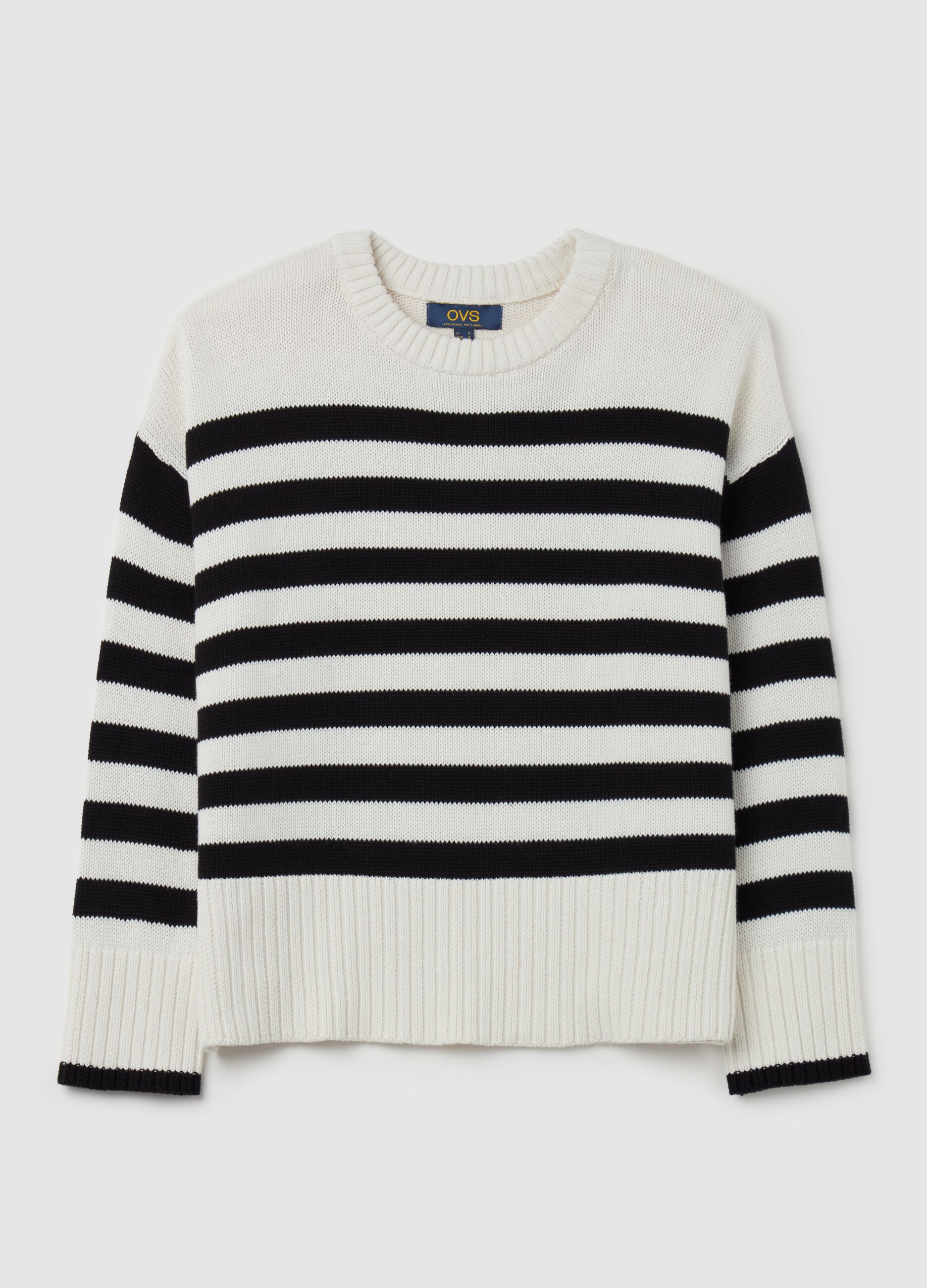 Oversized striped pullover