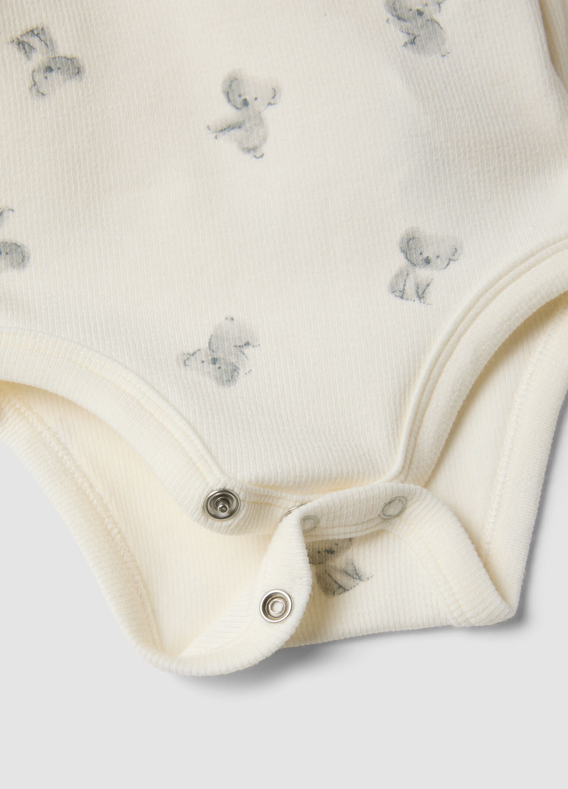 White organic cotton and stretch lyocell set with koala prints