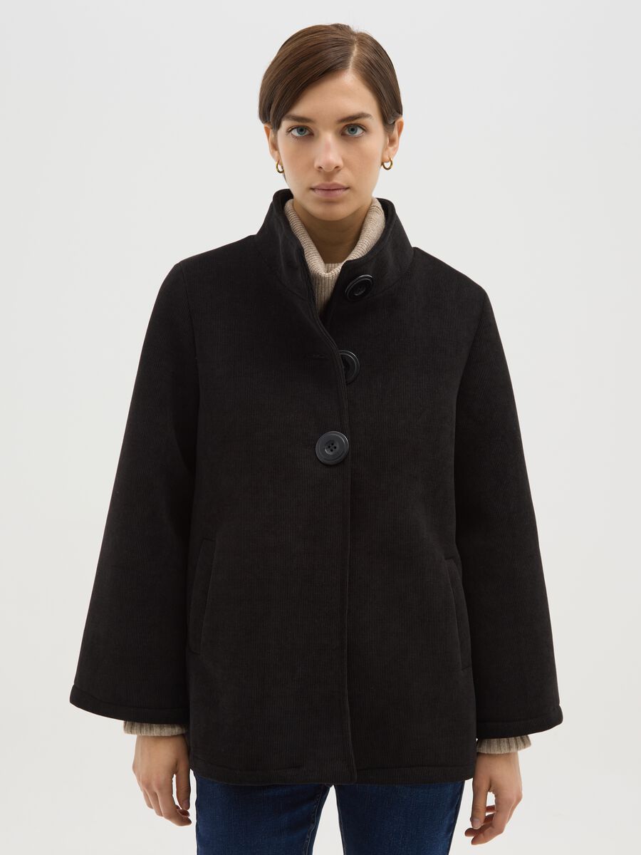 Cappotto nero regular fit con bottoni_0