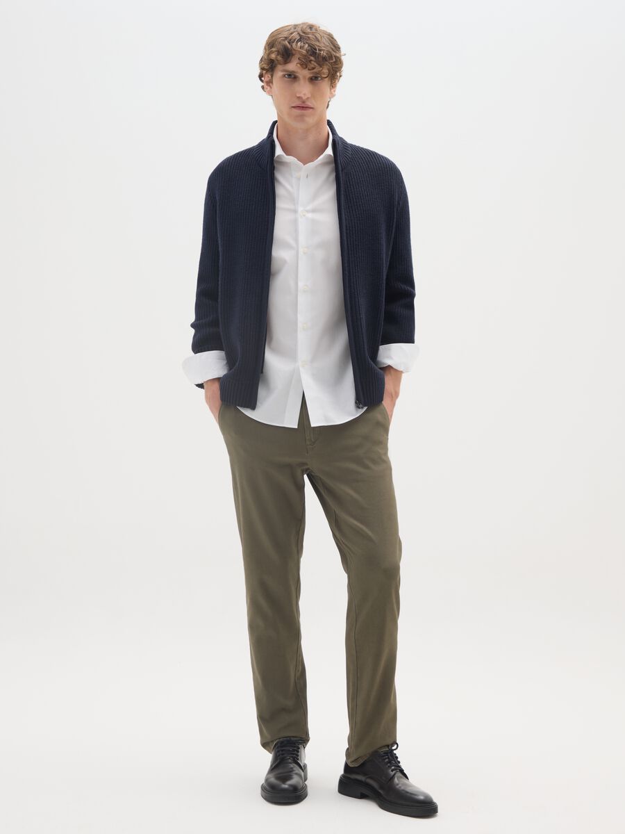 Pantaloni chino in cotone verdi slim fit_0