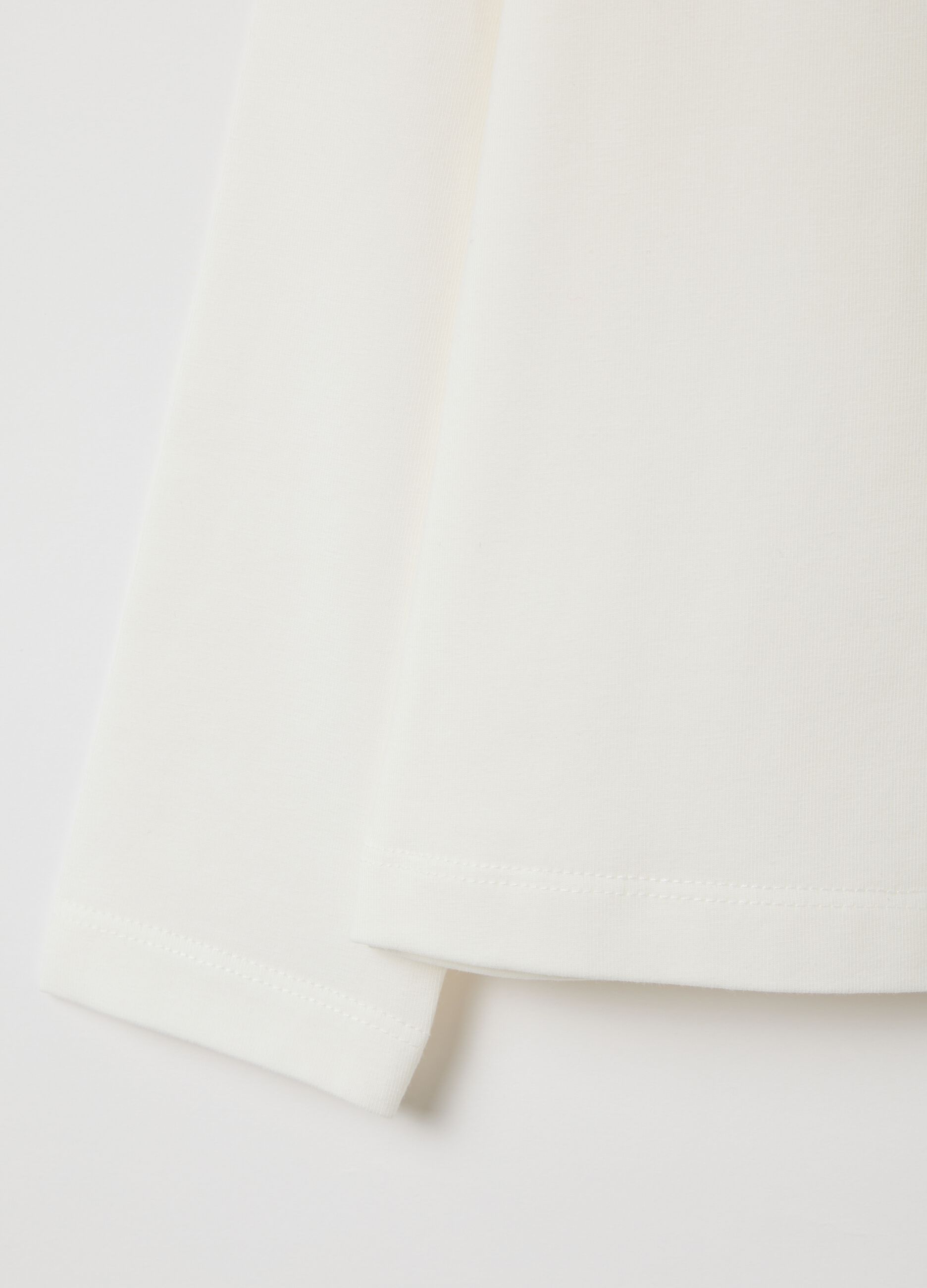Girls' white stretch cotton regular fit top with bow