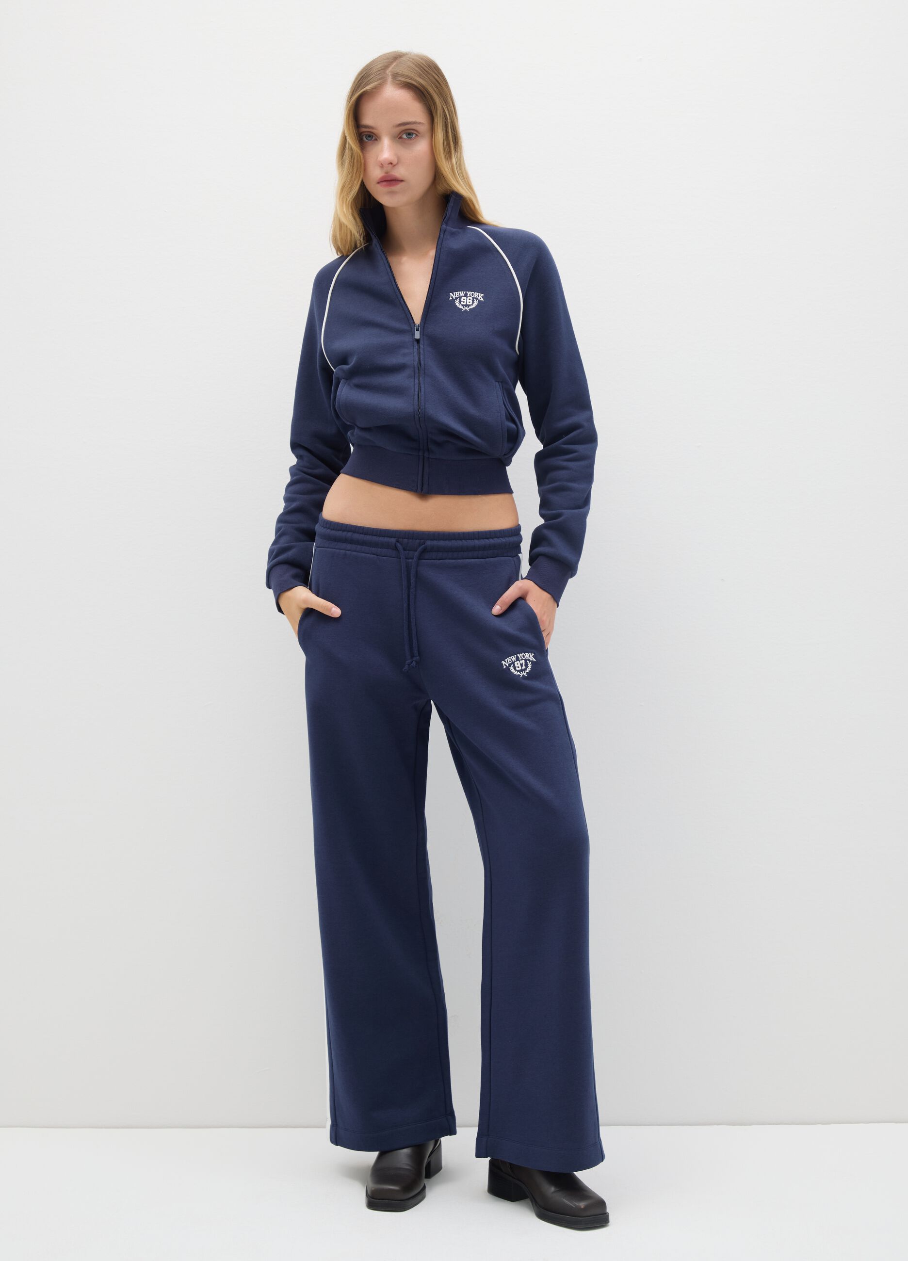 Blue cotton blend sweatshirt regular fit