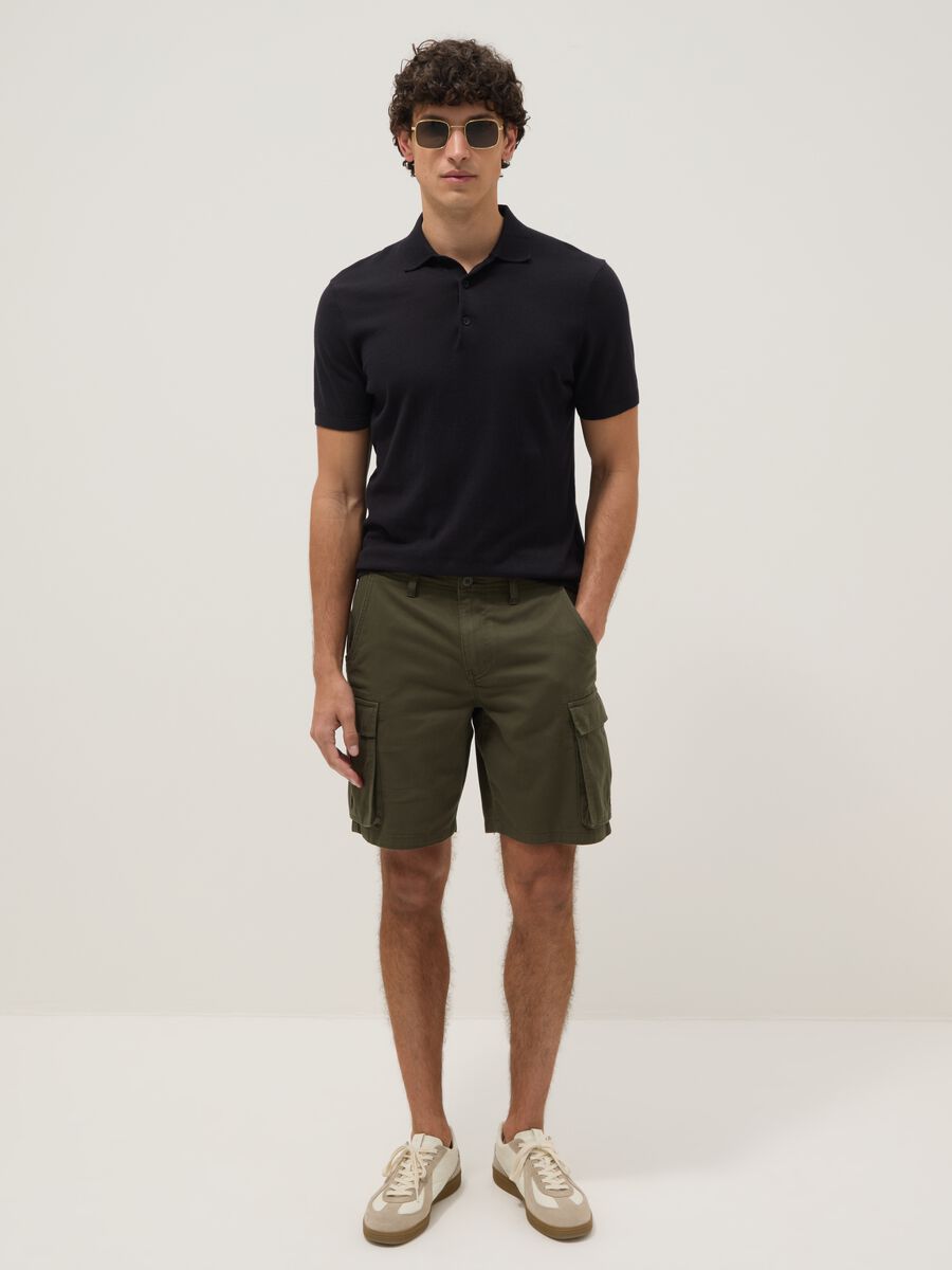 Green pure cotton regular-fit cargo shorts_0