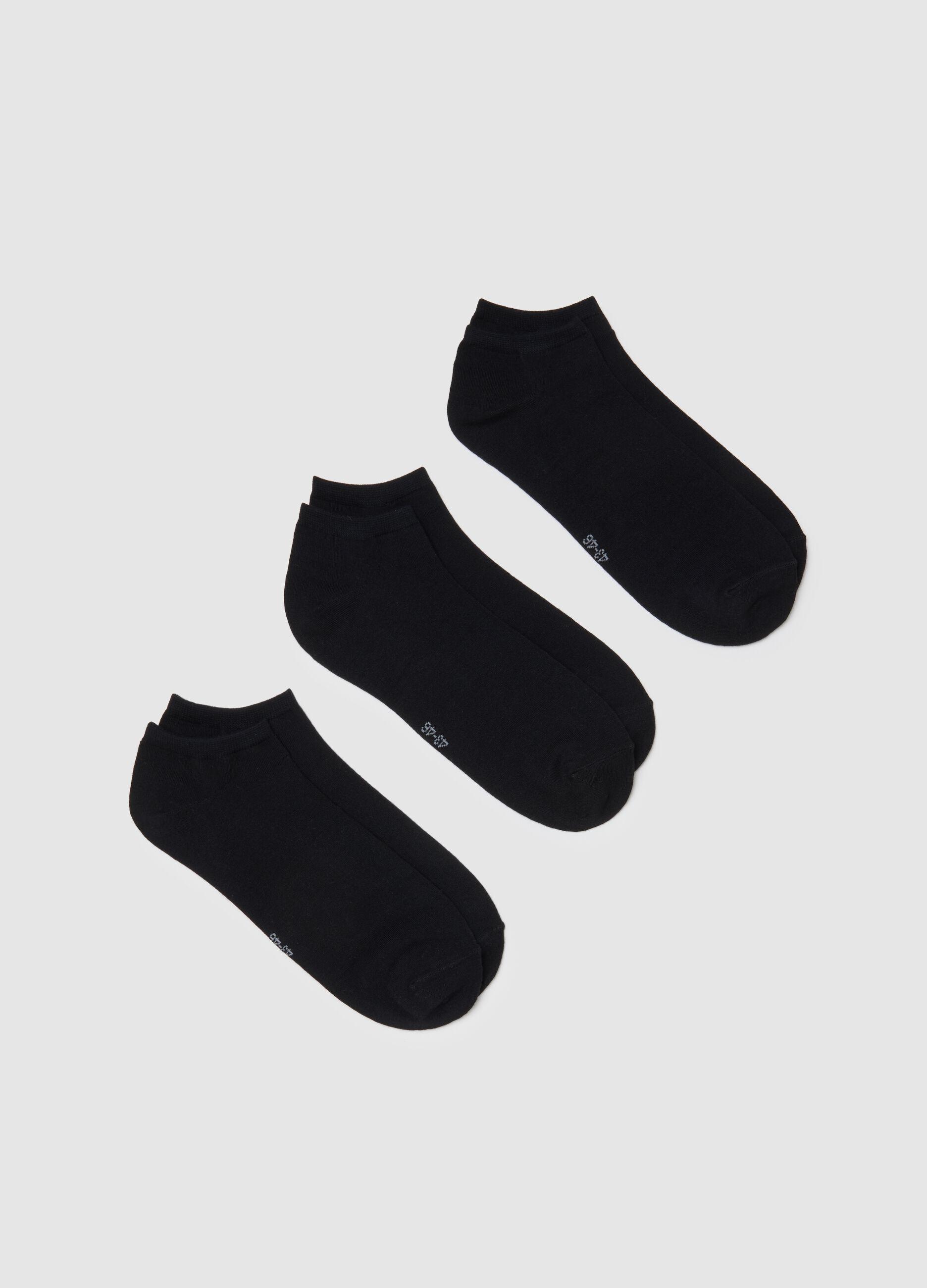 Pack of three black regular fit sports socks