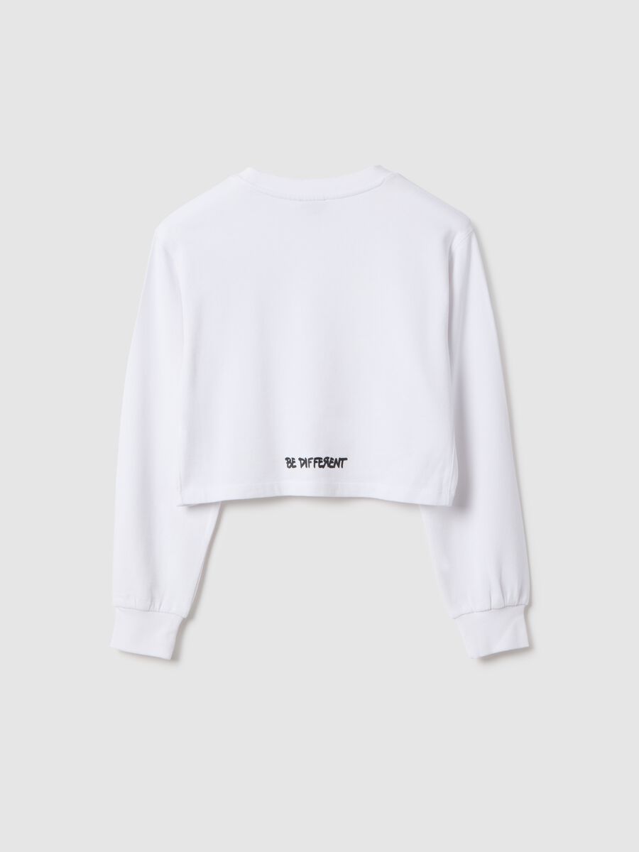 Girls' regular fit pure cotton white sweatshirt with heart_4