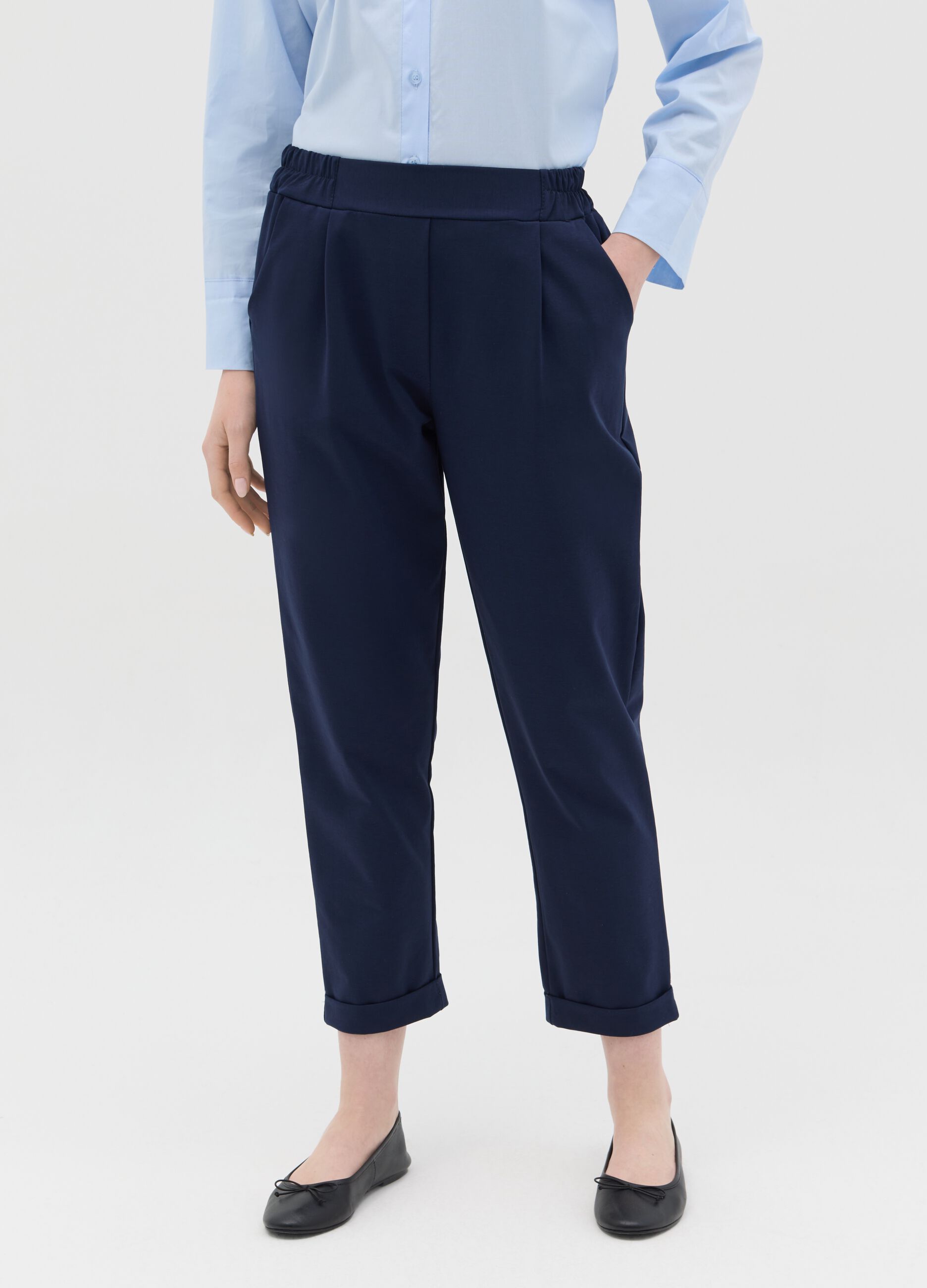 Blue cropped trousers with turn-ups