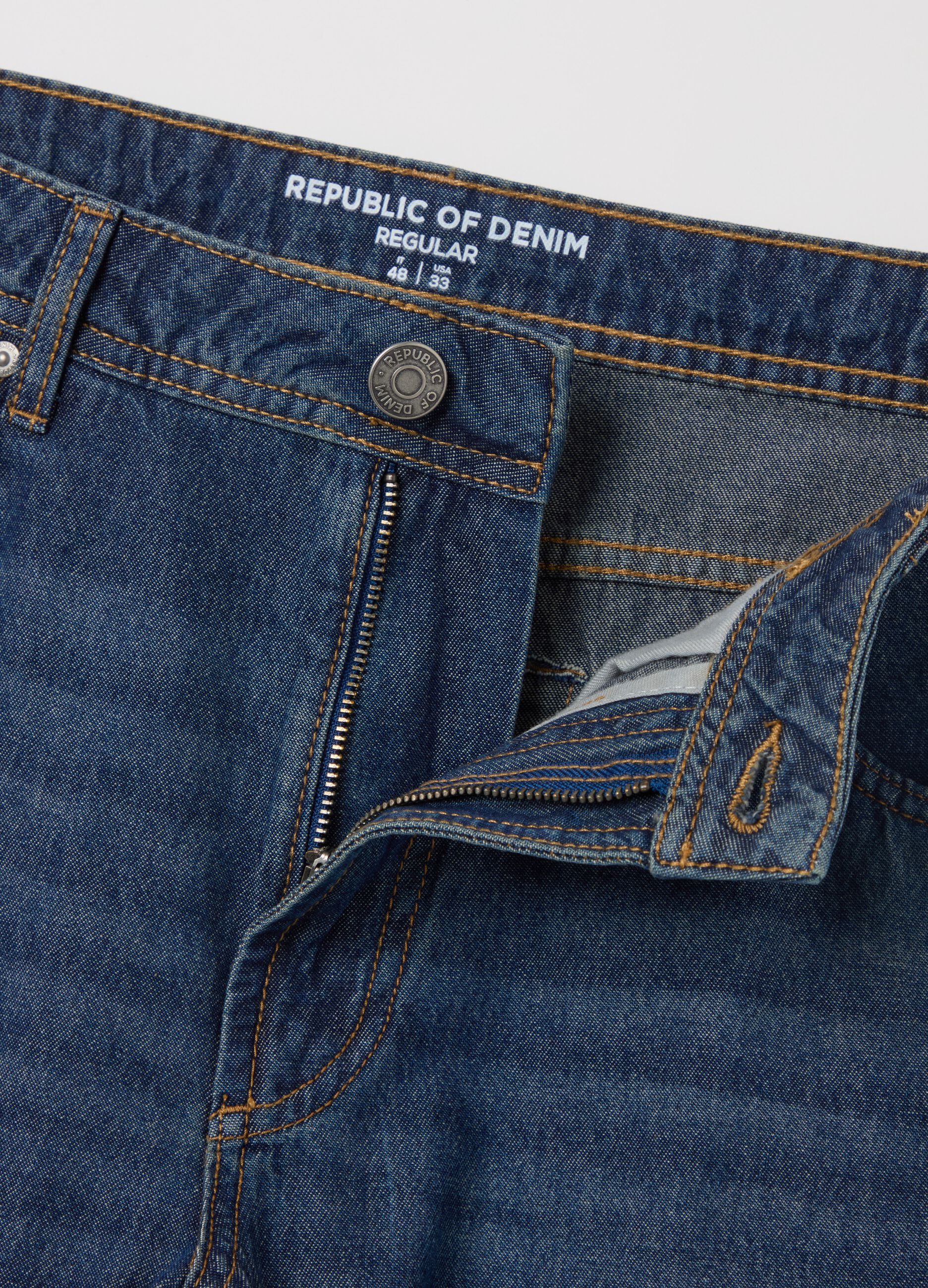 Regular-fit jeans with five pockets