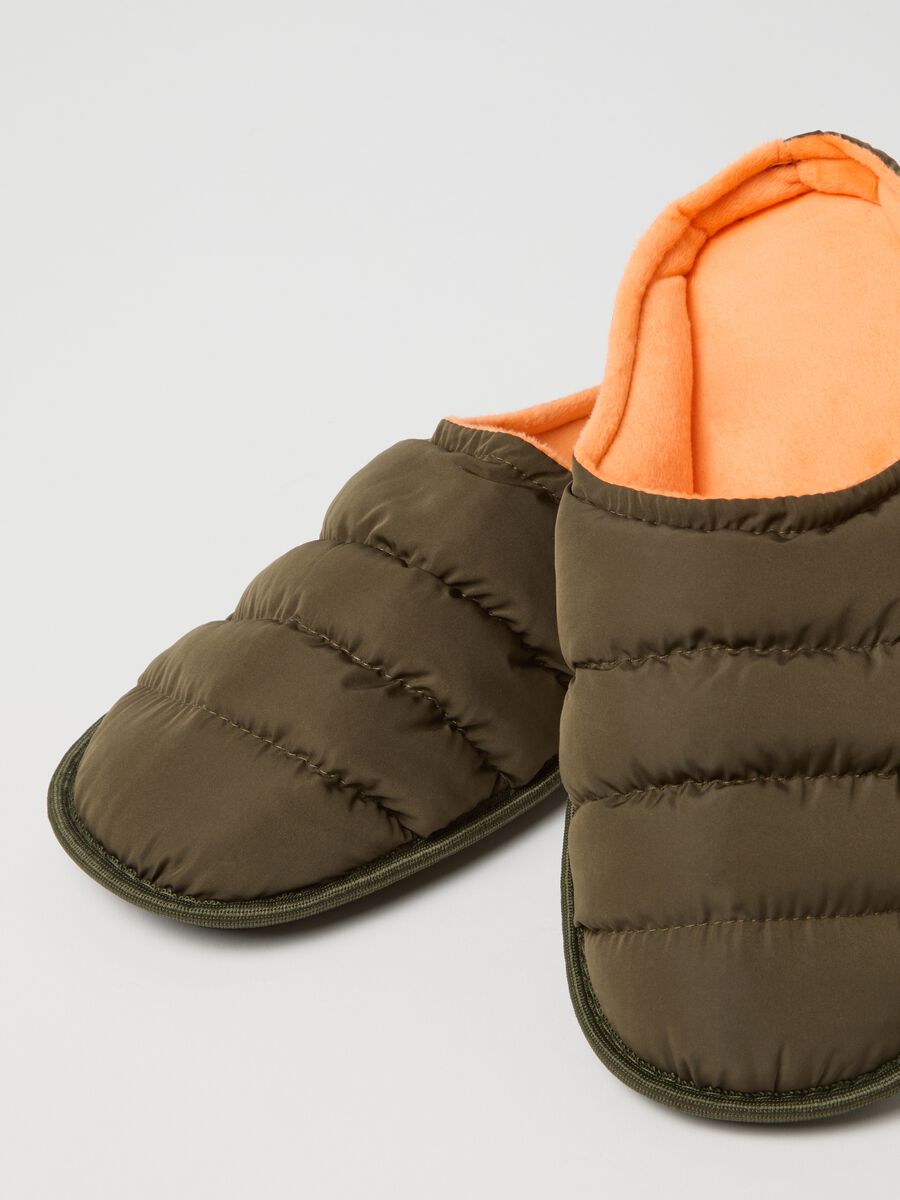 Green padded slippers with orange regular fit lining_2