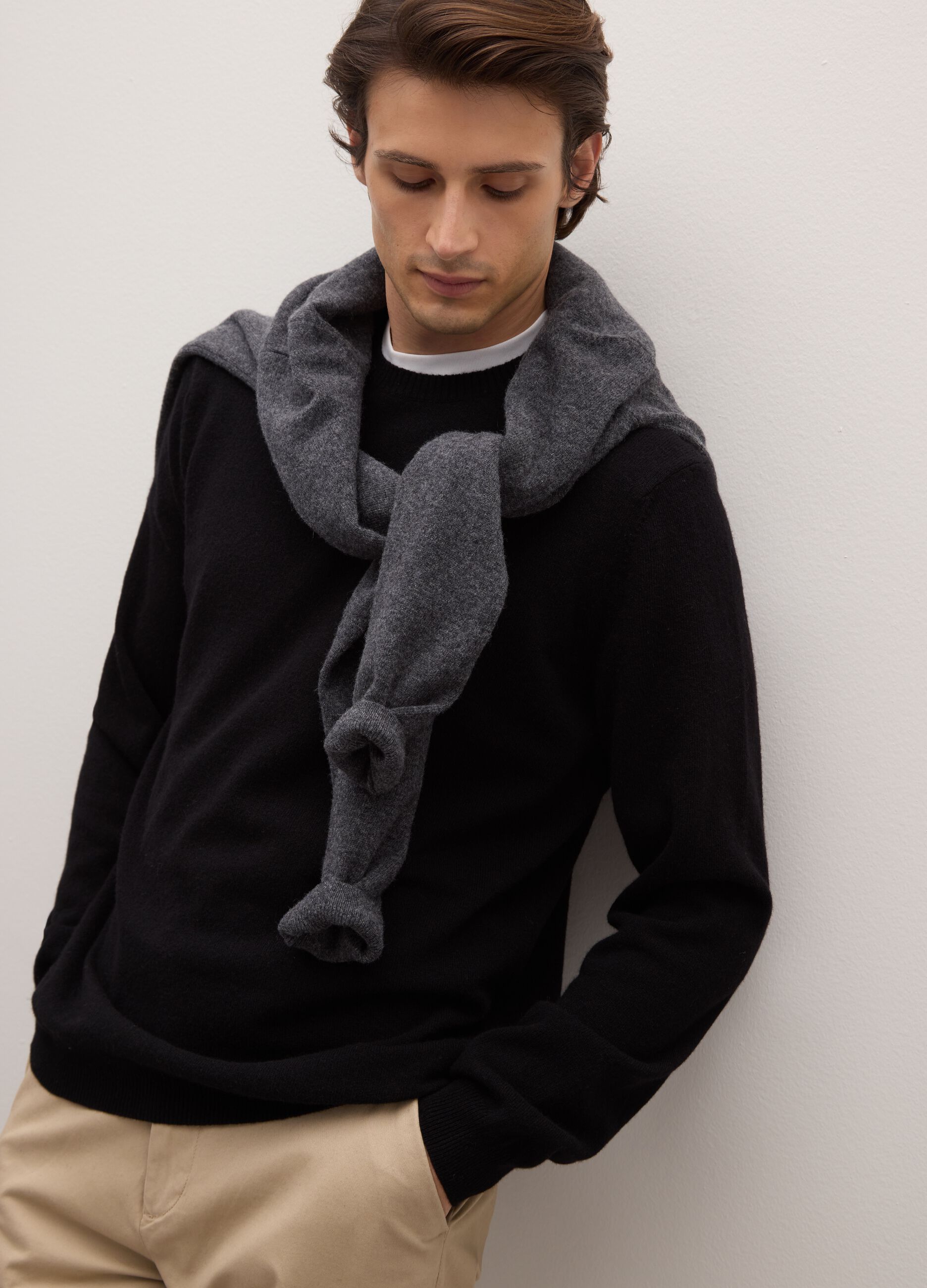 Black Regular Fit Pure Lambswool Pullover