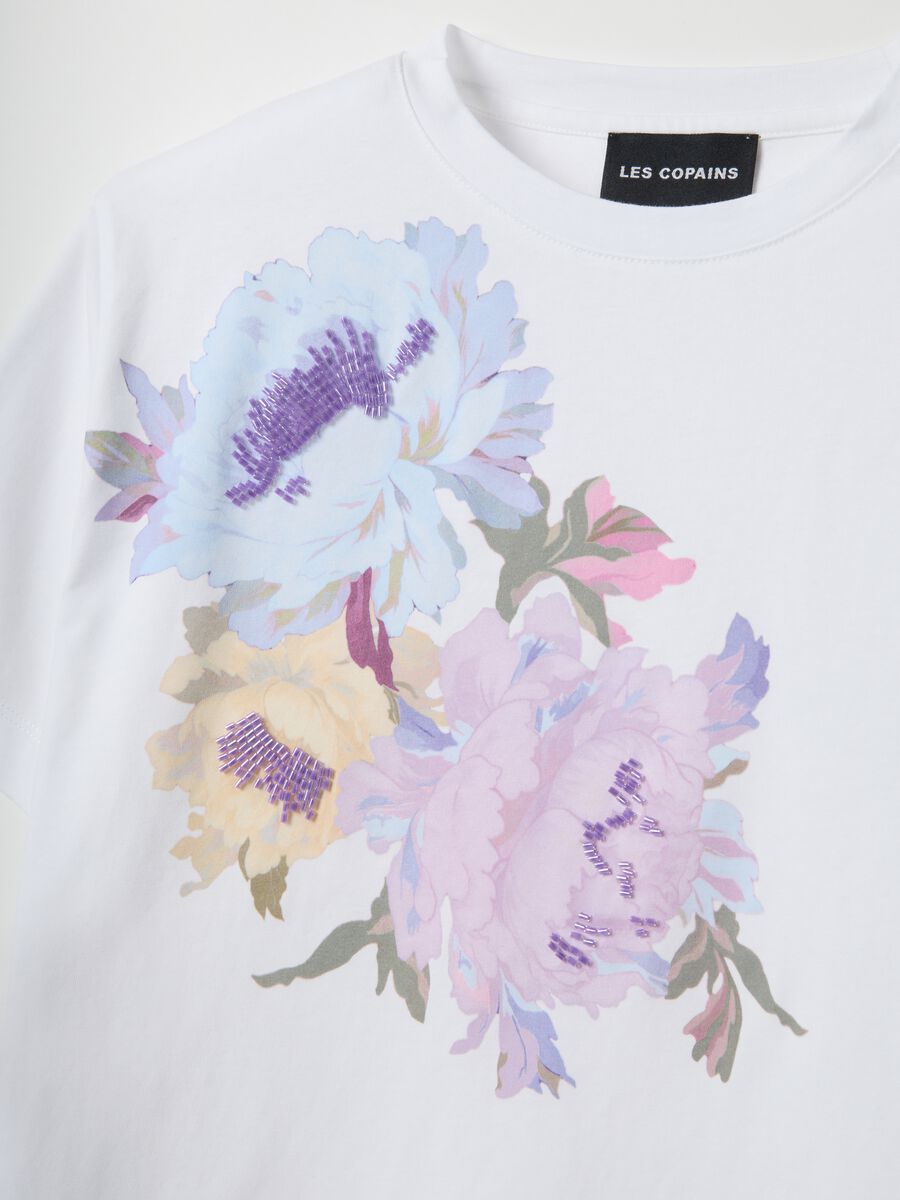 Multicolour pure cotton regular fit T-shirt with floral print_5