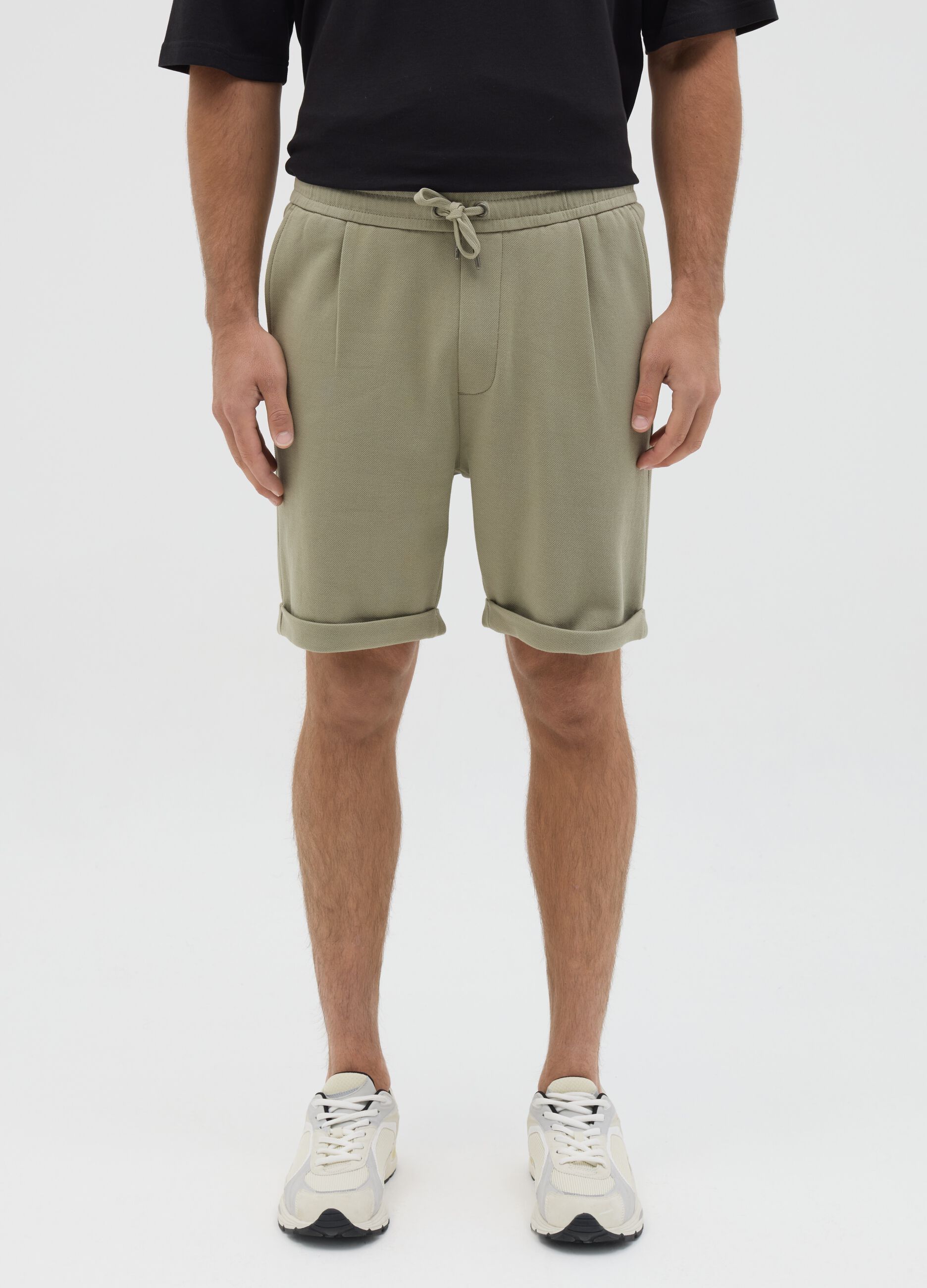 Chino Bermuda shorts in cotton with drawstring