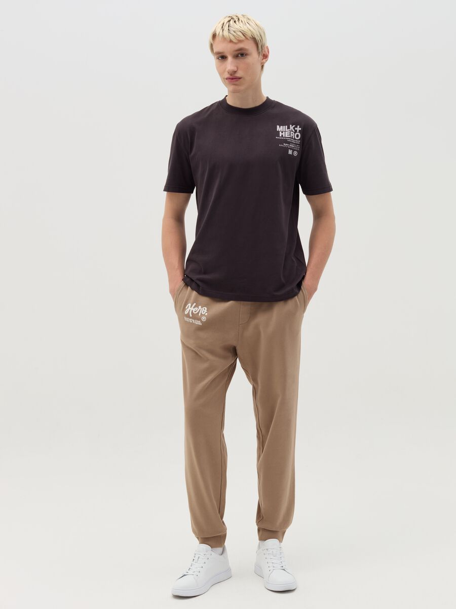 Fleece joggers with print_0