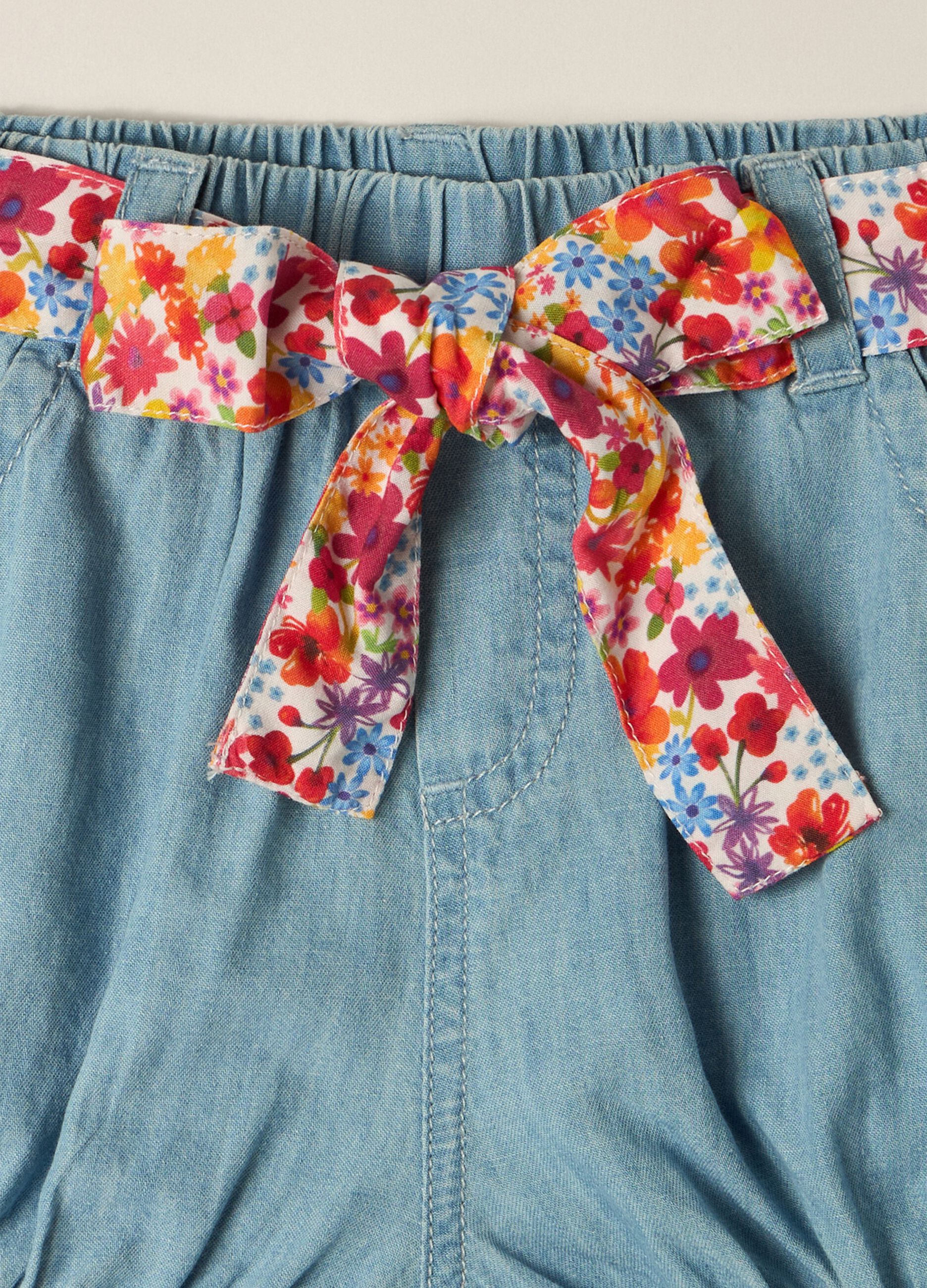 Shorts IANA in chambray di puro cotone neonata