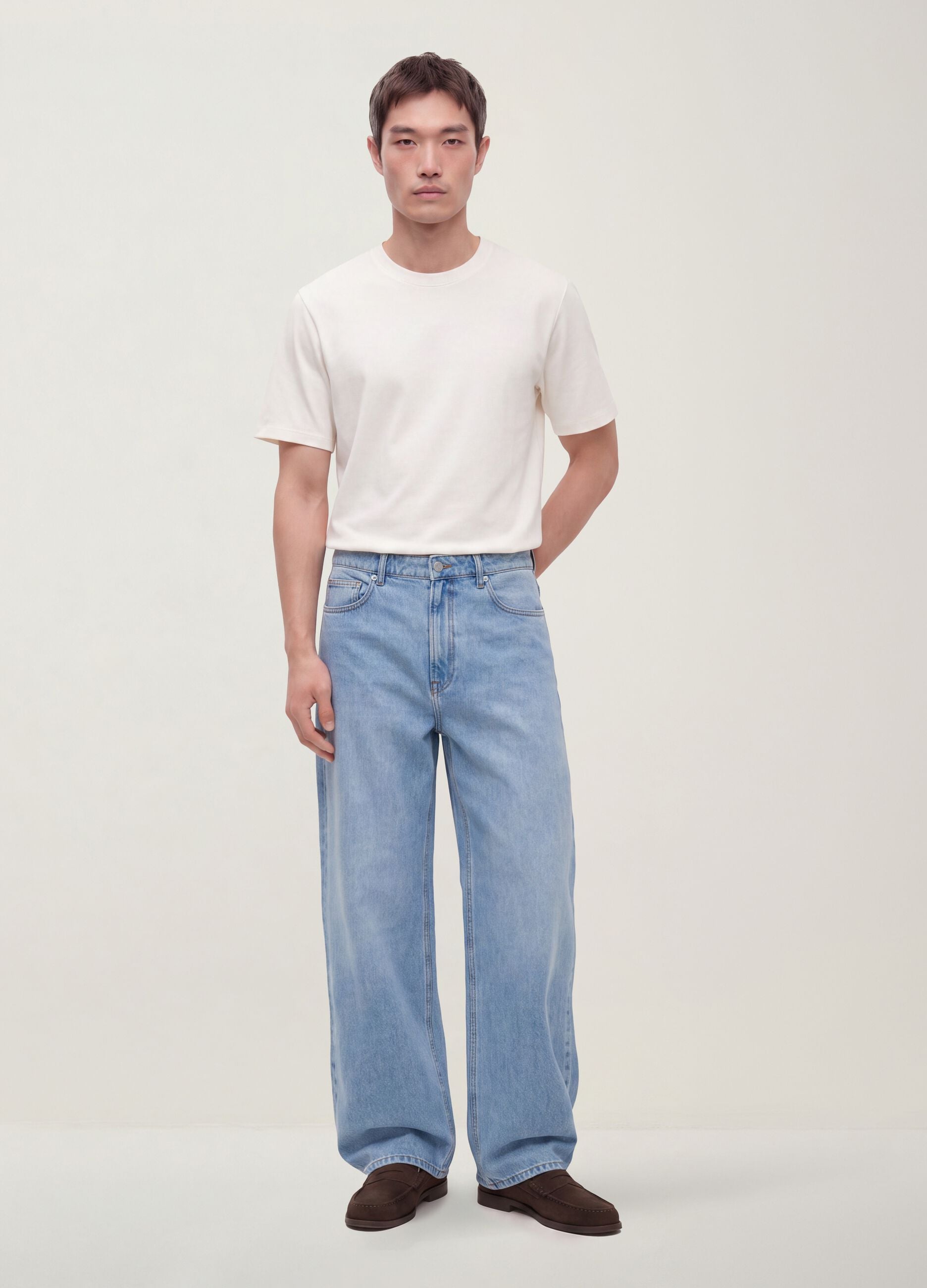 Light blue wide-leg jeans in pure cotton