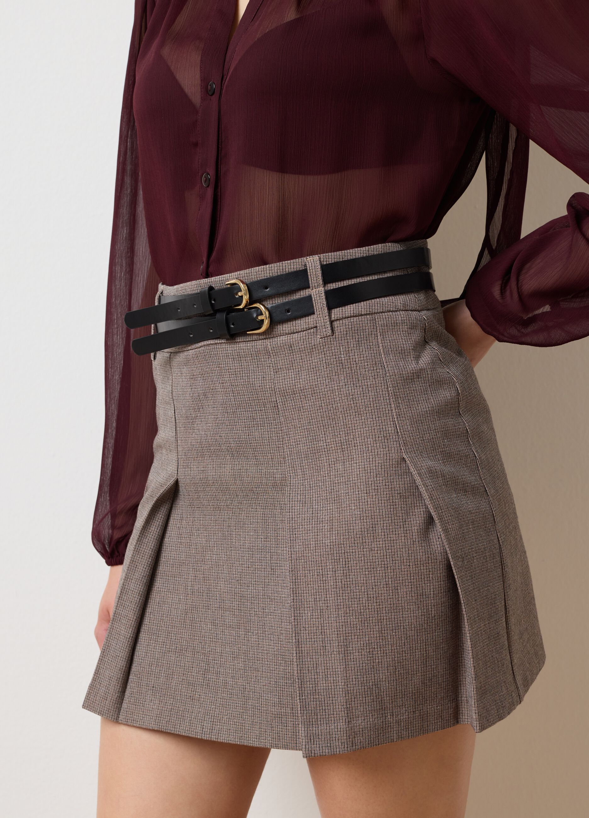 Beige stretch fabric skirt regular fit